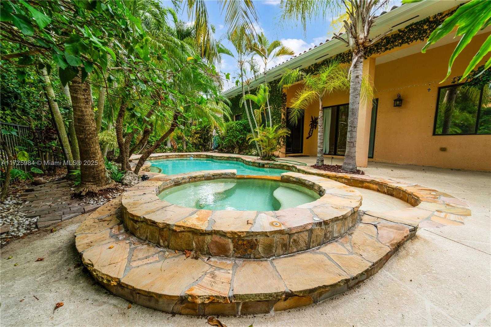 Small Image of 7564 SOUTH WEST 190TH ST, Cutler Bay Number 17