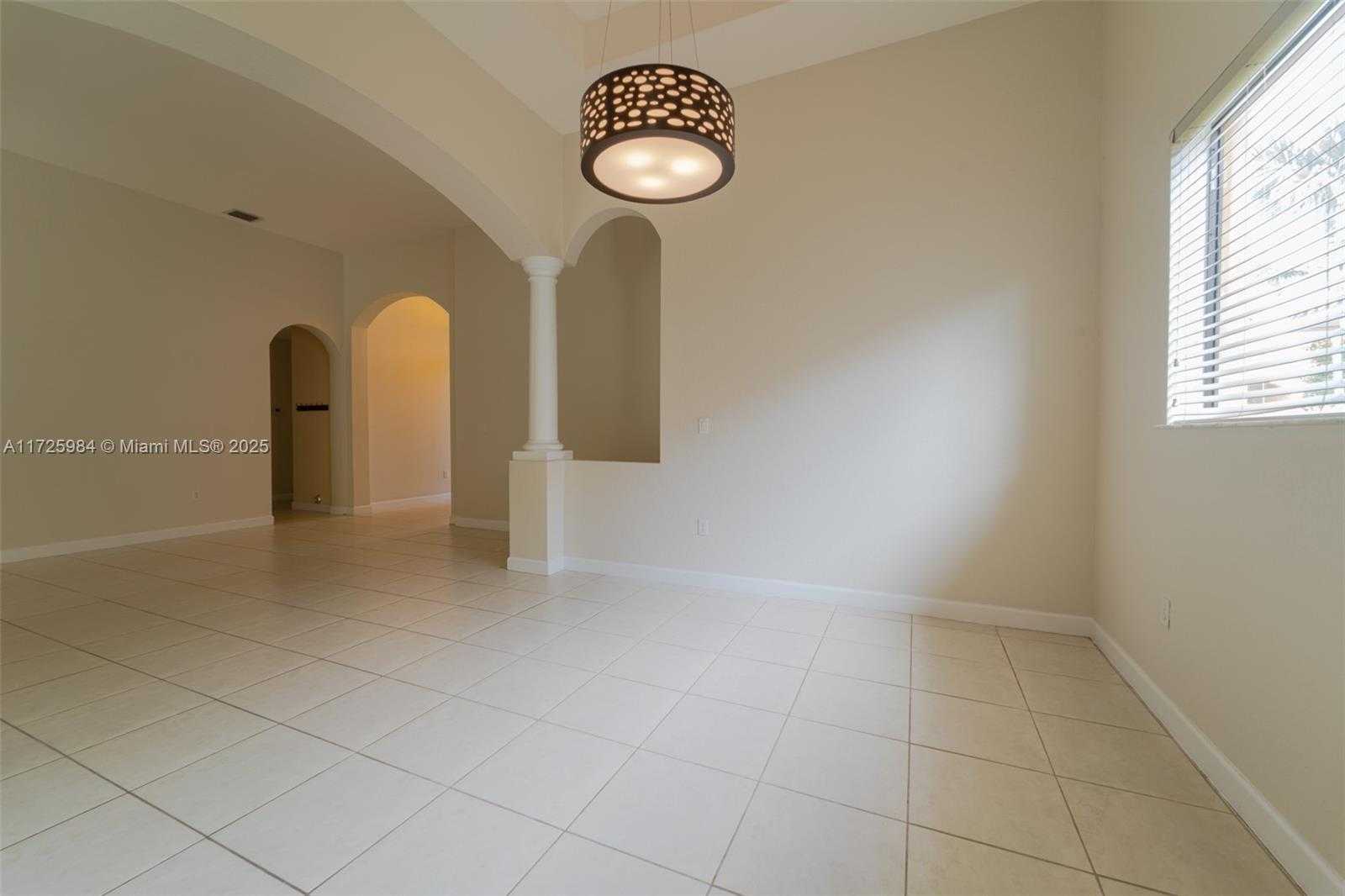Small Image of 7564 SOUTH WEST 190TH ST, Cutler Bay Number 24