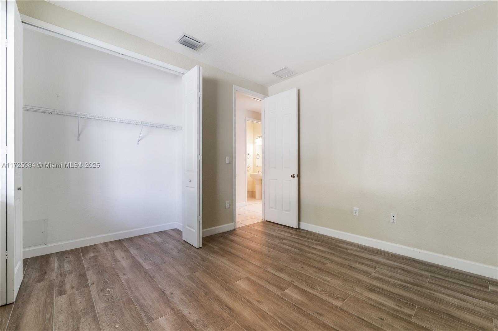 Small Image of 7564 SOUTH WEST 190TH ST, Cutler Bay Number 26