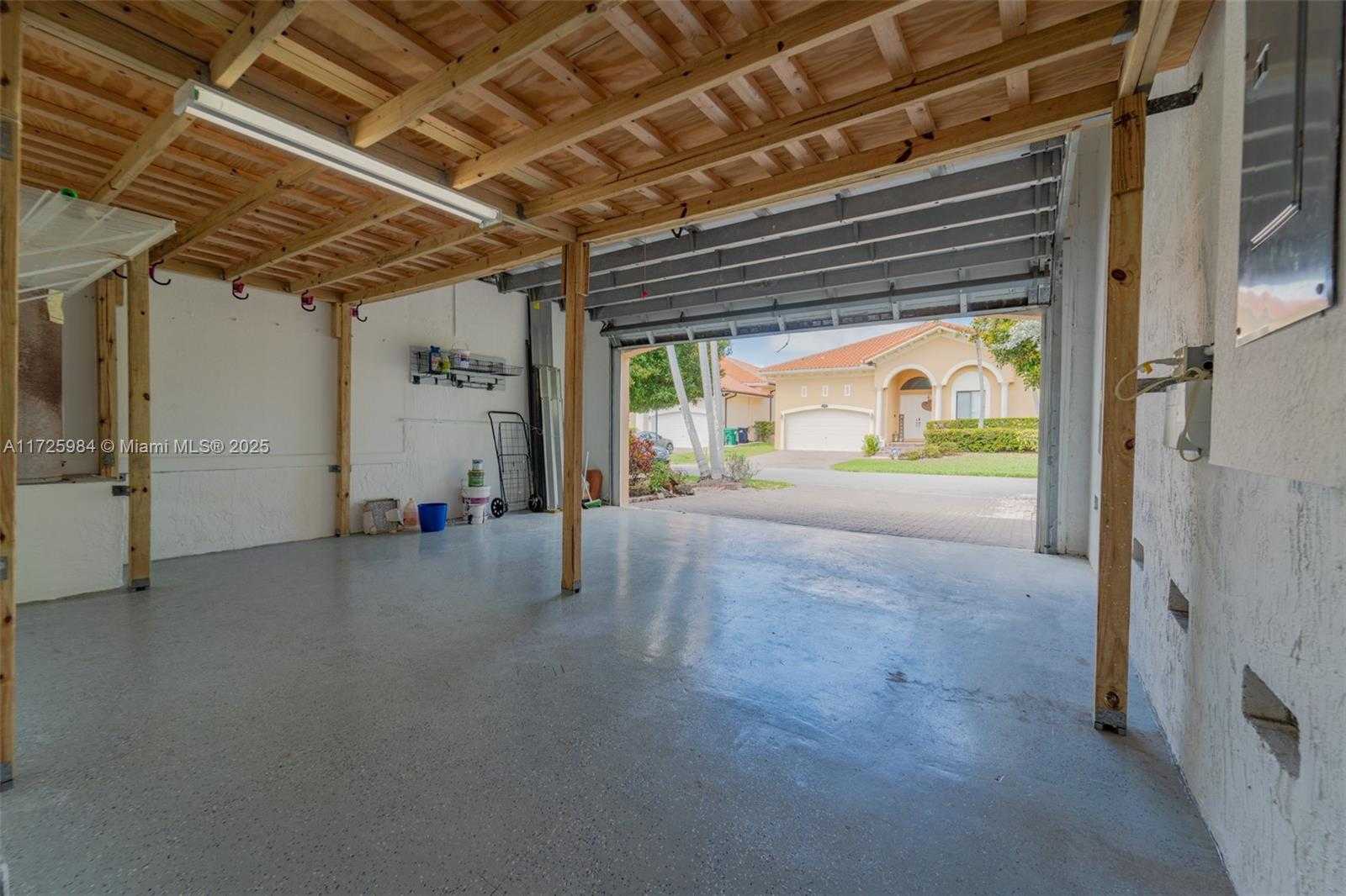 Small Image of 7564 SOUTH WEST 190TH ST, Cutler Bay Number 31