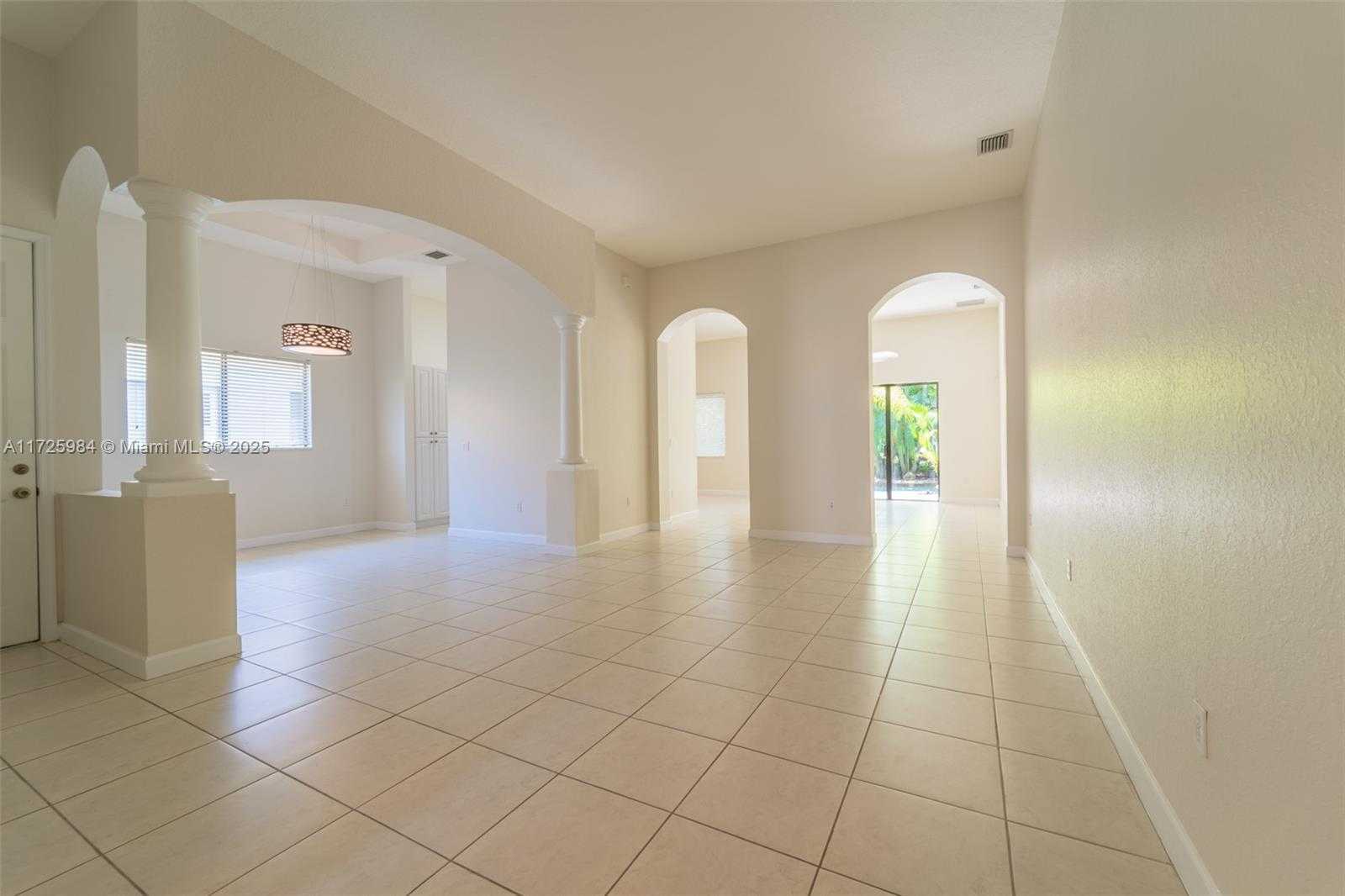 Small Image of 7564 SOUTH WEST 190TH ST, Cutler Bay Number 6