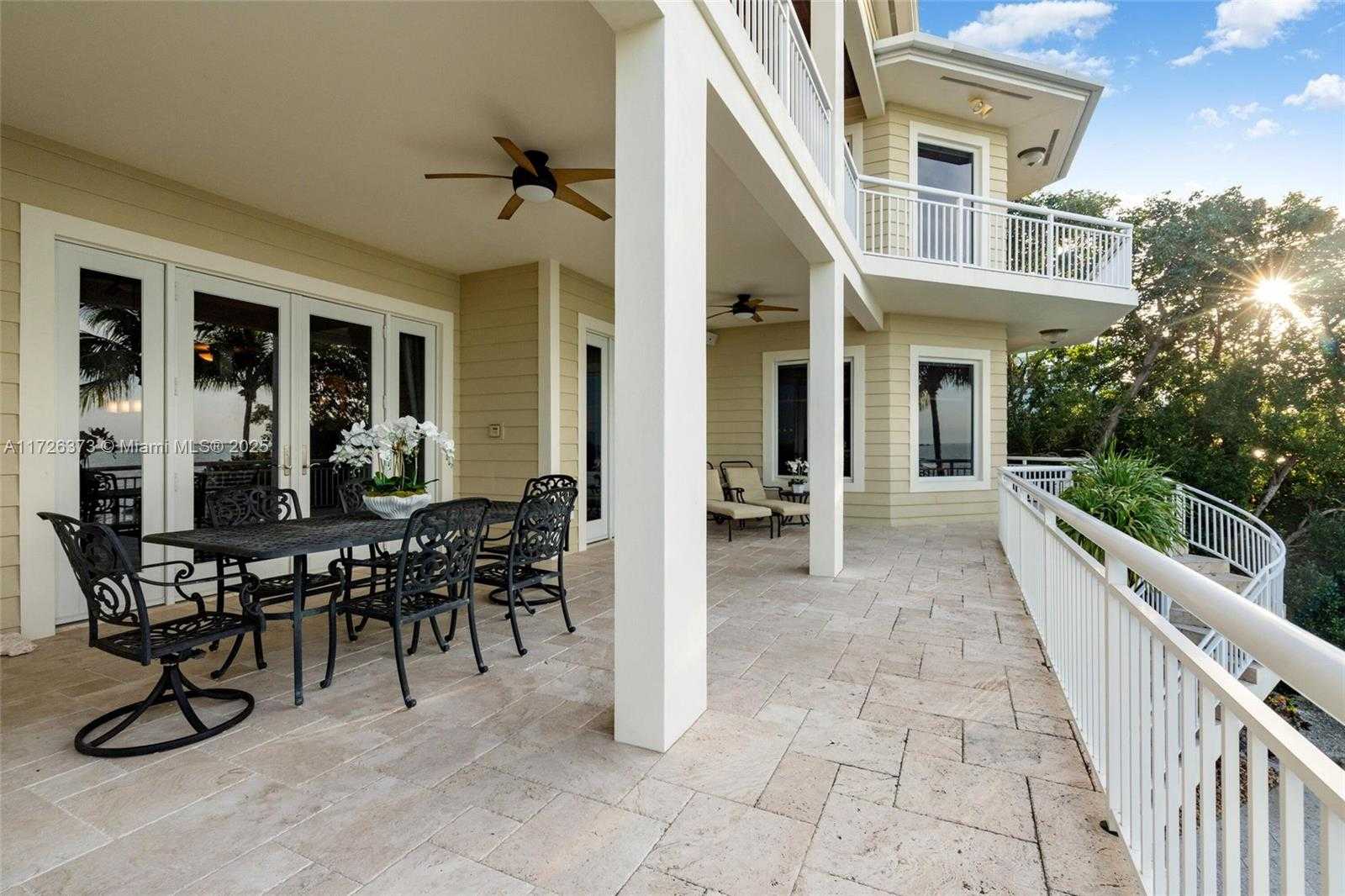 Small Image of Key Largo Number 19