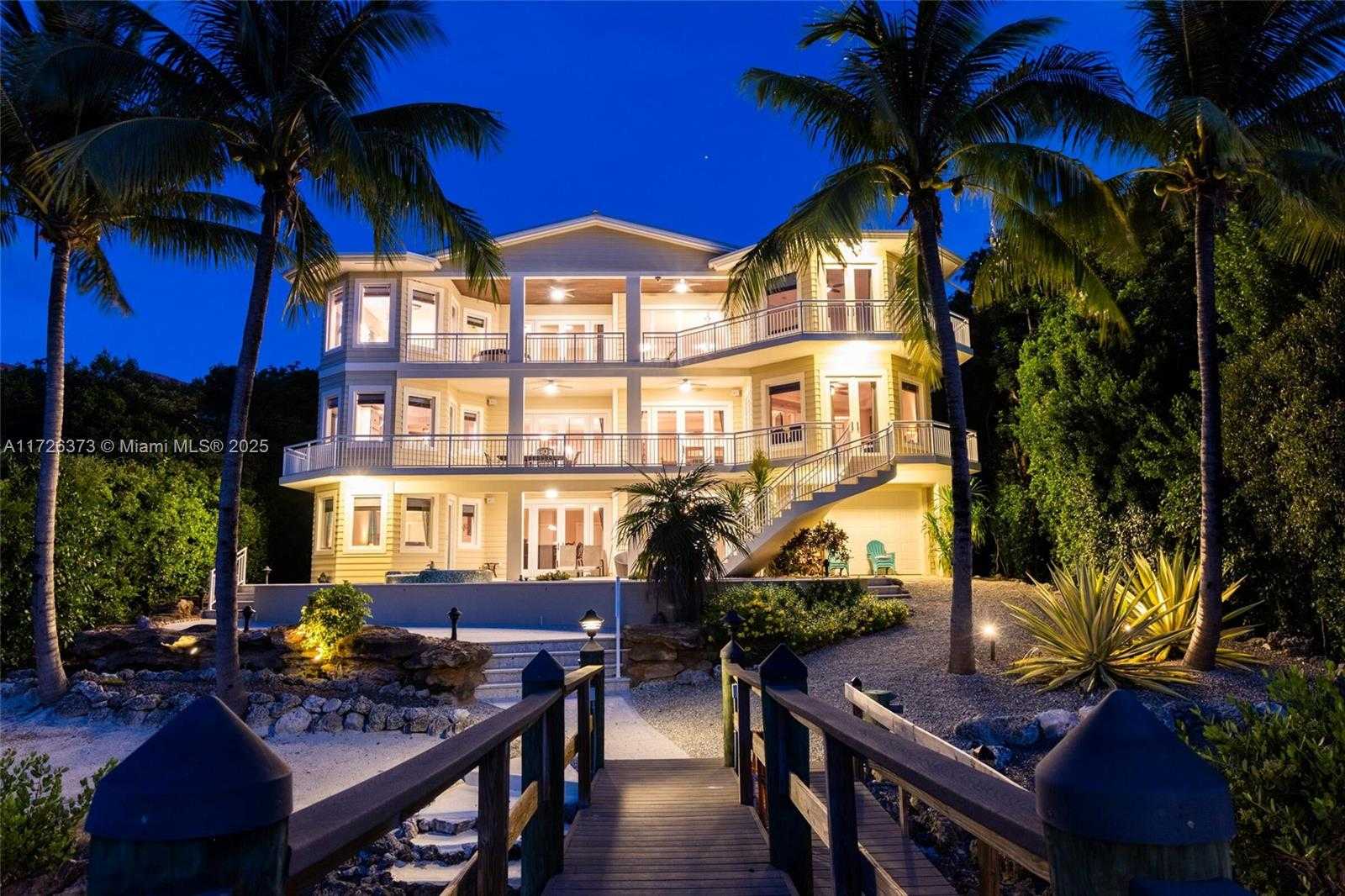 Small Image of Key Largo Number 2