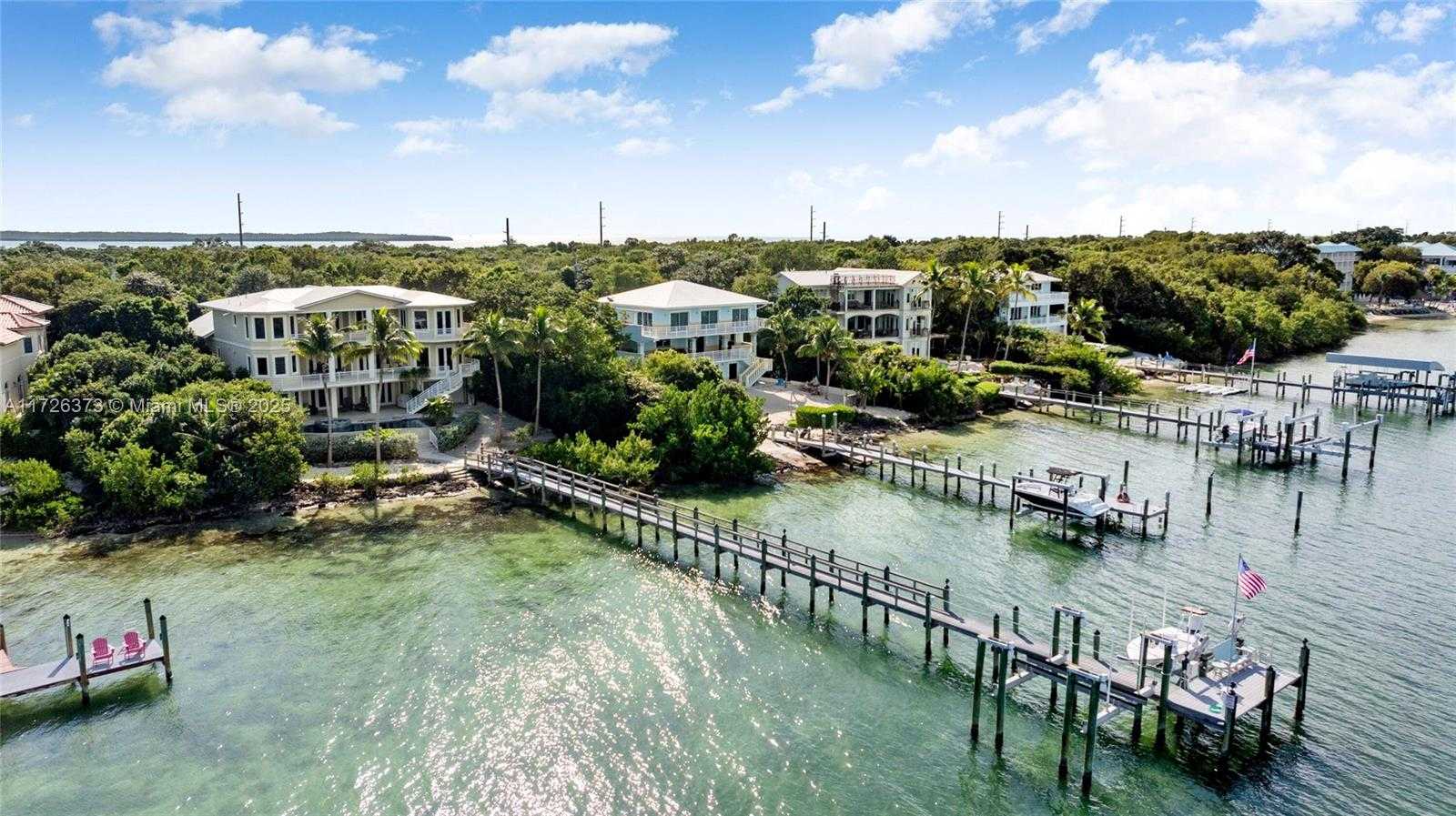Small Image of Key Largo Number 27