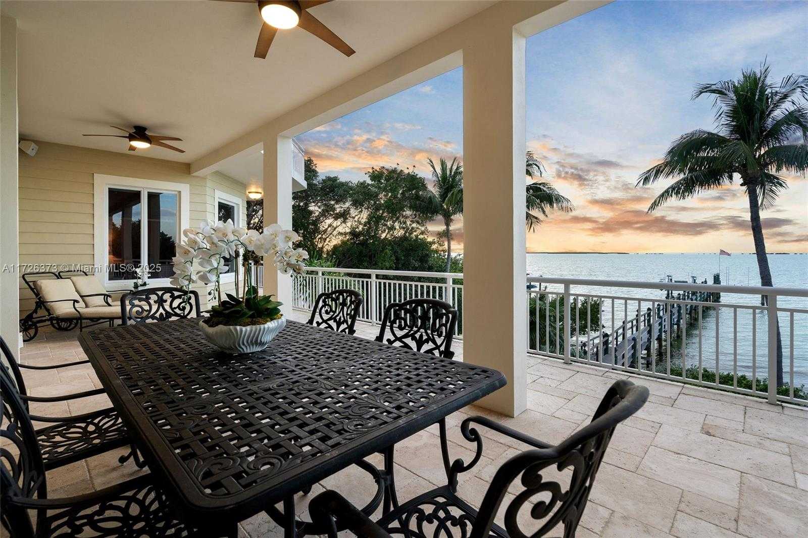 Small Image of Key Largo Number 4