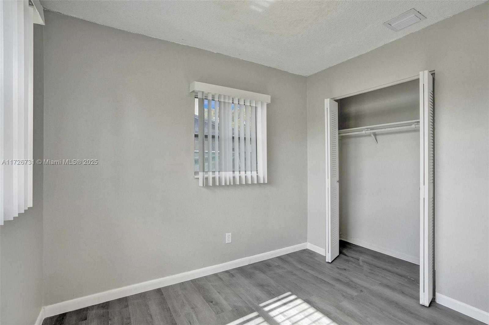 Small Image of 337 NORTH WEST 6TH ST, Deerfield Beach Number 23