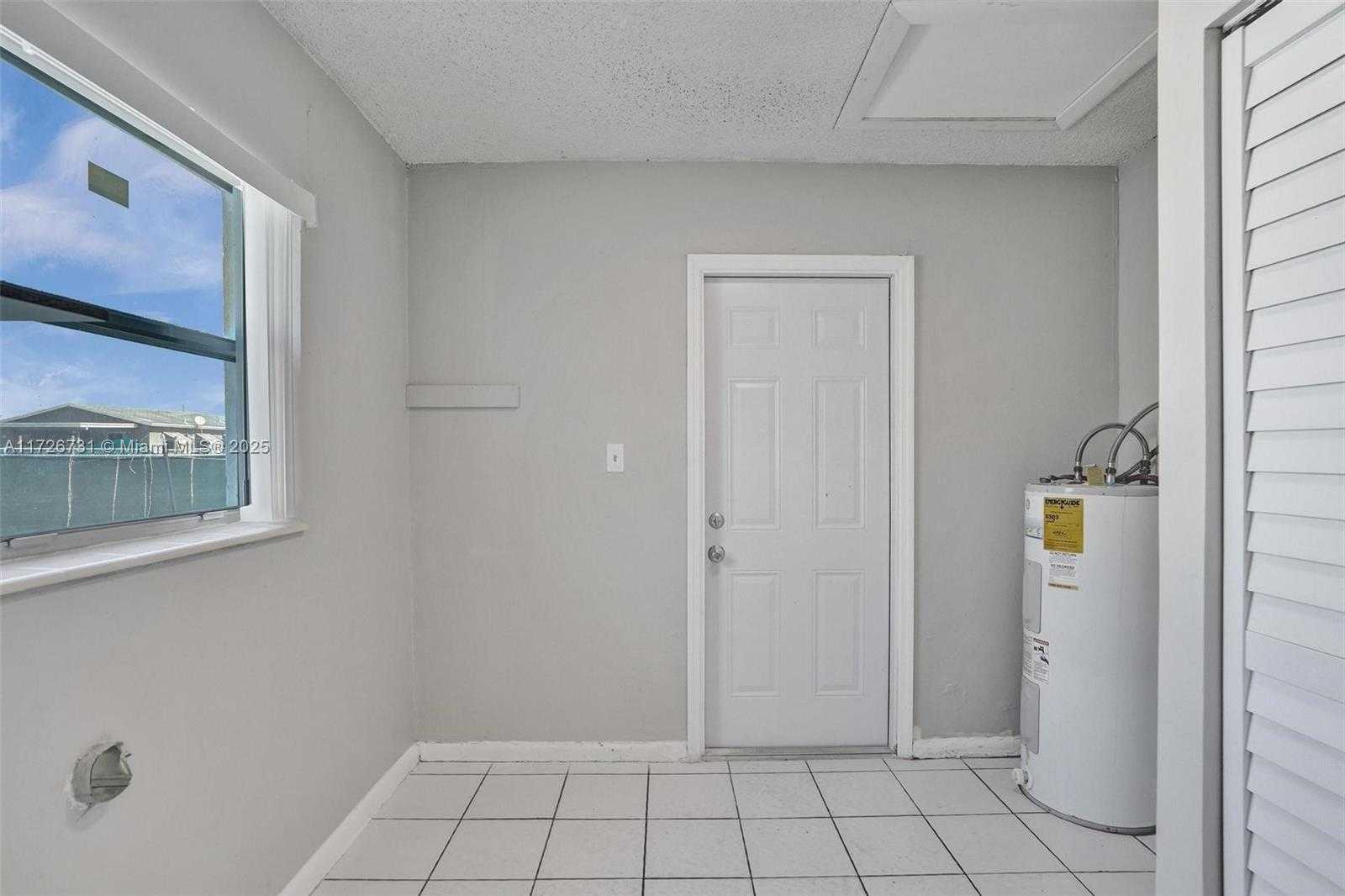Small Image of 337 NORTH WEST 6TH ST, Deerfield Beach Number 28