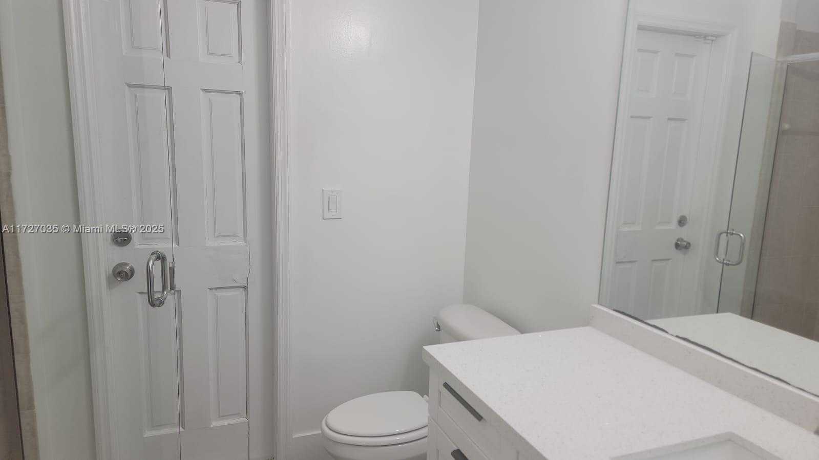 Small Image of 571 SOUTH EAST 37TH PL, Homestead Number 14