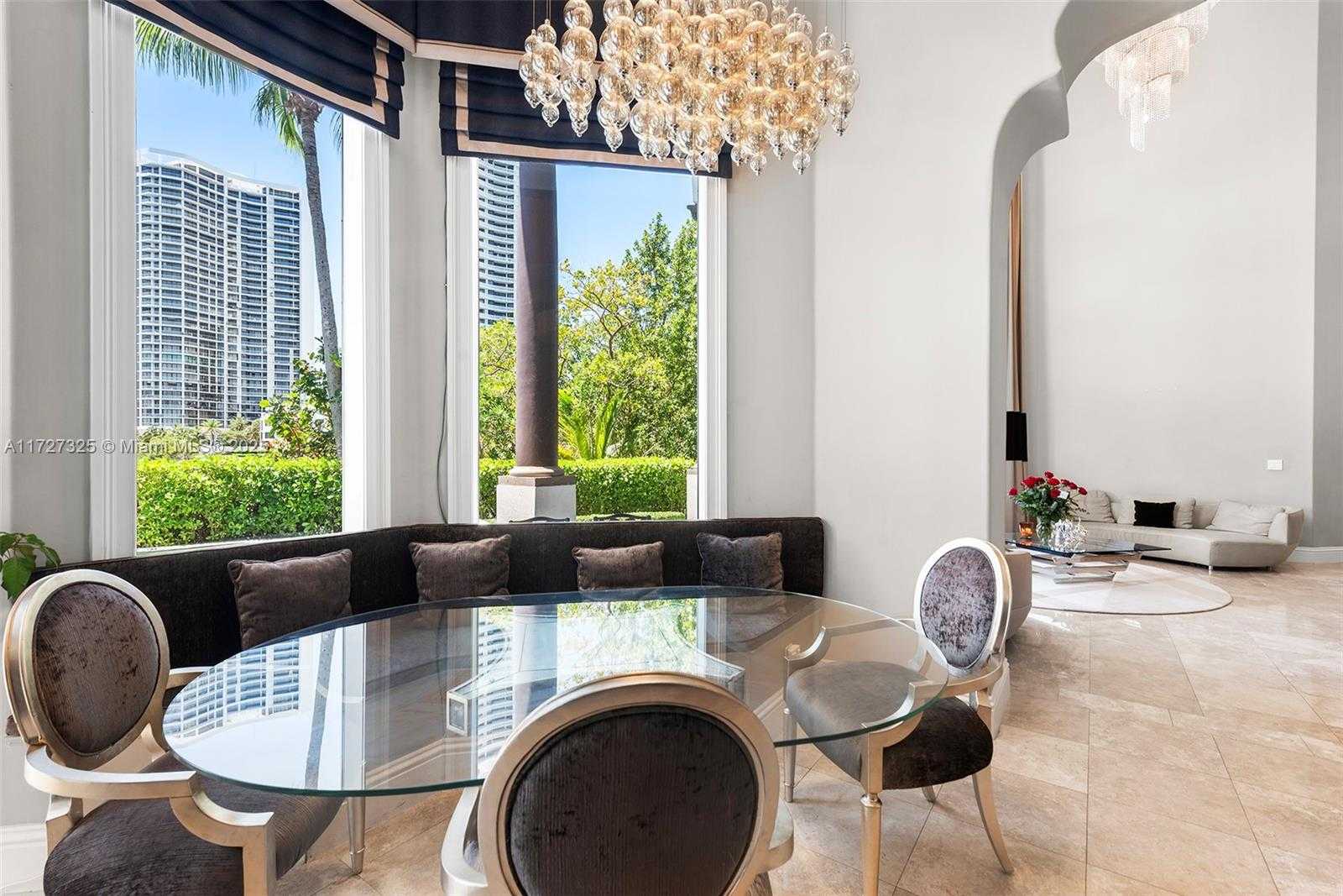 Small Image of 3914 Island Estates Dr, Miami, FL 33160, USA Number 29