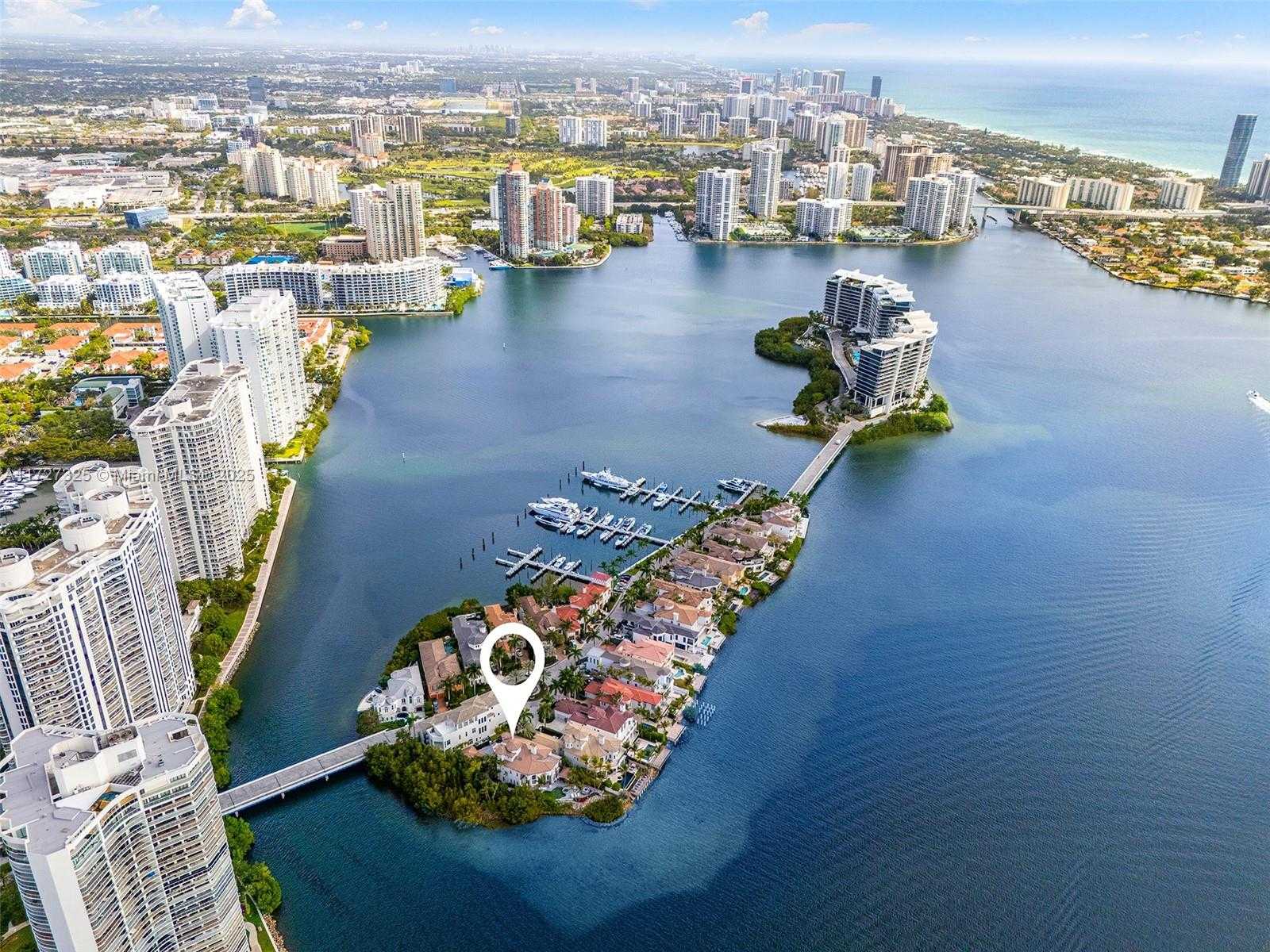 Small Image of 3914 Island Estates Dr, Miami, FL 33160, USA Number 38