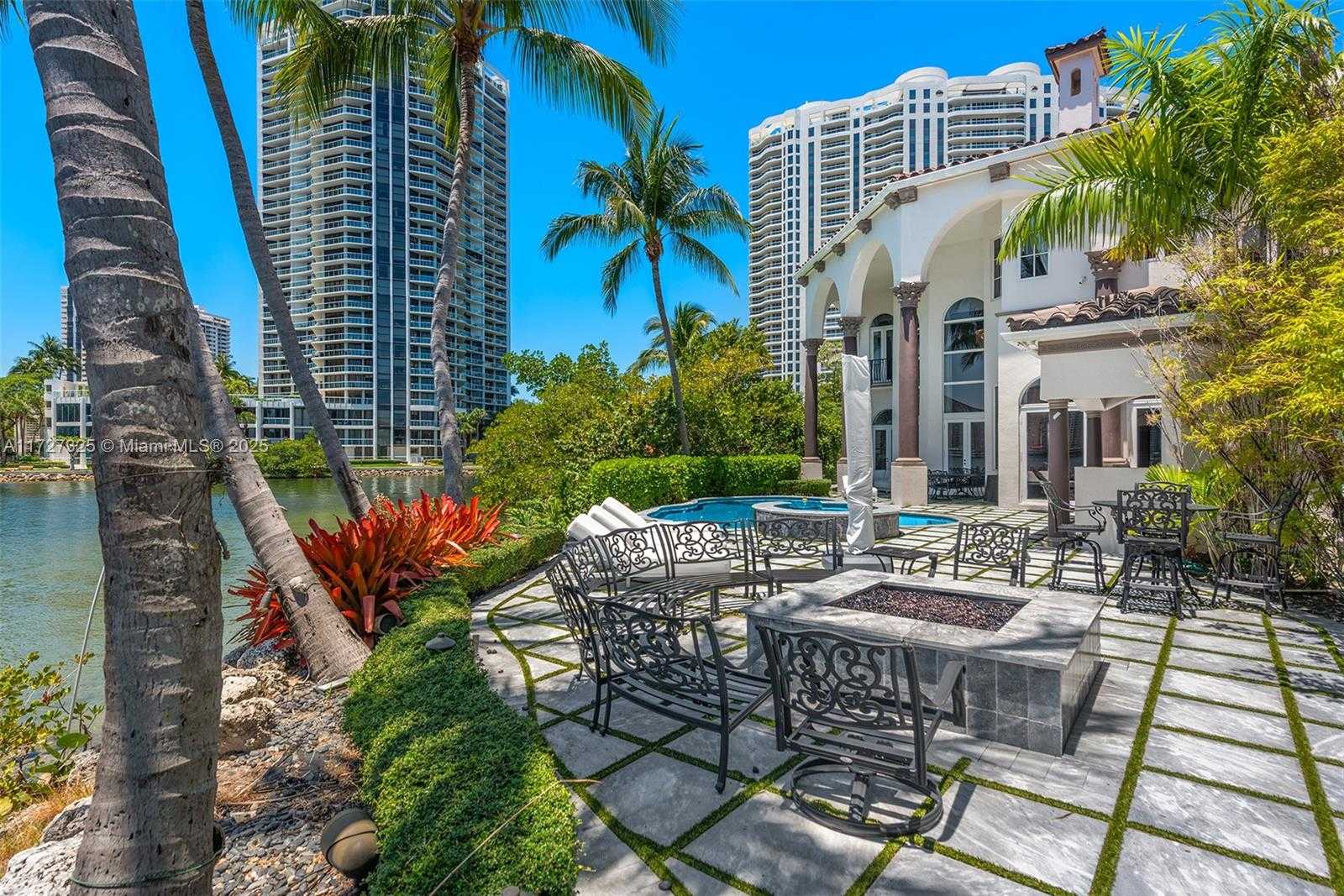Small Image of 3914 Island Estates Dr, Miami, FL 33160, USA Number 5