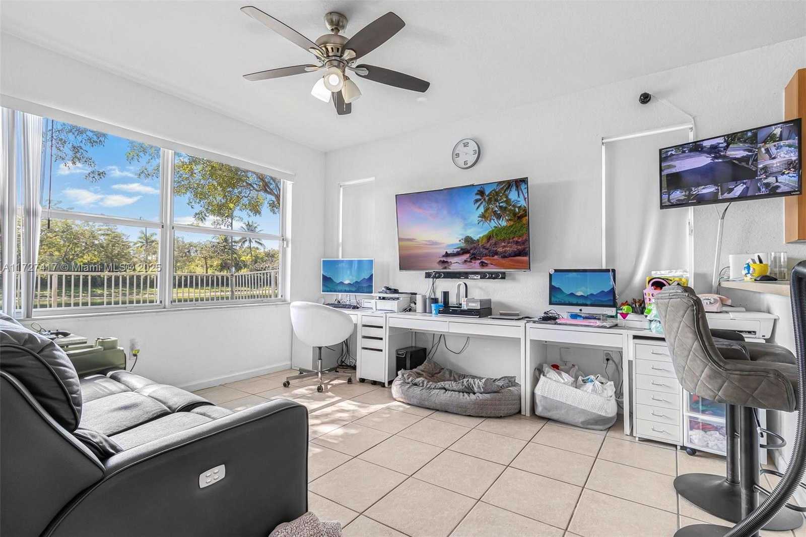 Small Image of 3736 NORTH EAST 9 CT, Homestead Number 10
