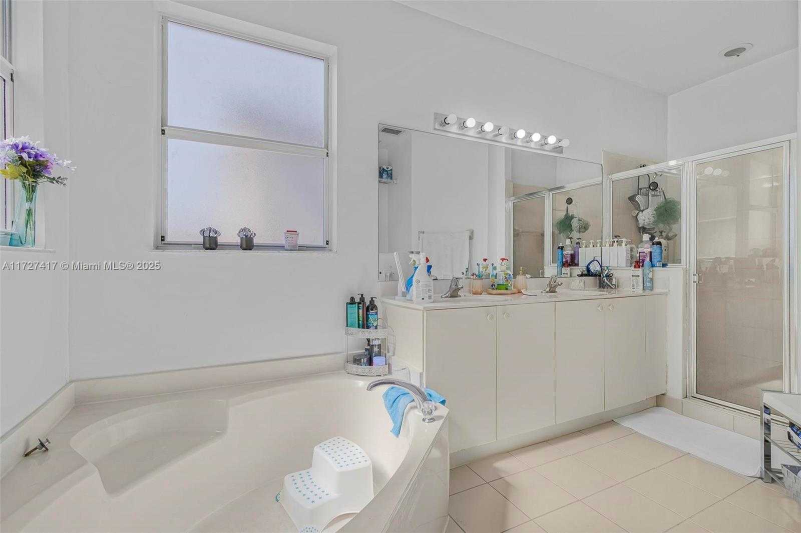Small Image of 3736 NORTH EAST 9 CT, Homestead Number 15