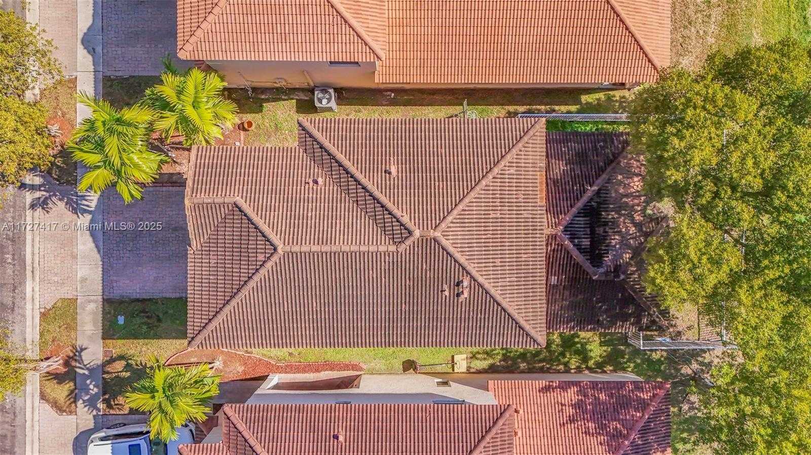 Small Image of 3736 NORTH EAST 9 CT, Homestead Number 23