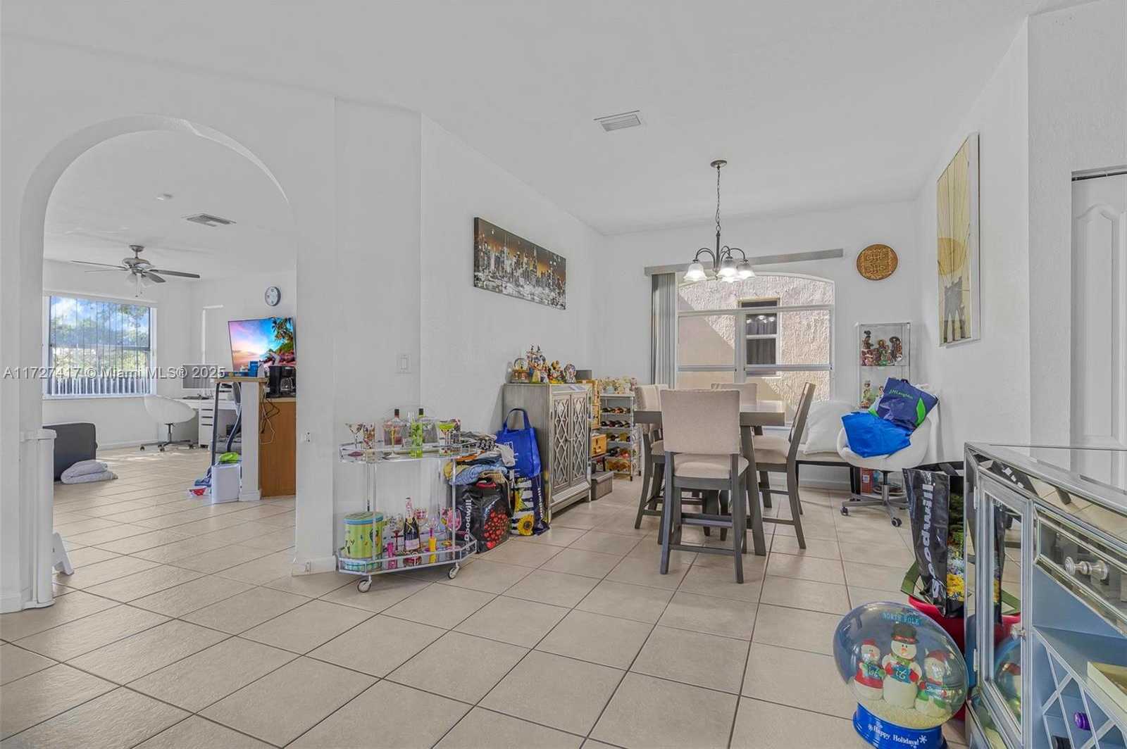 Small Image of 3736 NORTH EAST 9 CT, Homestead Number 8