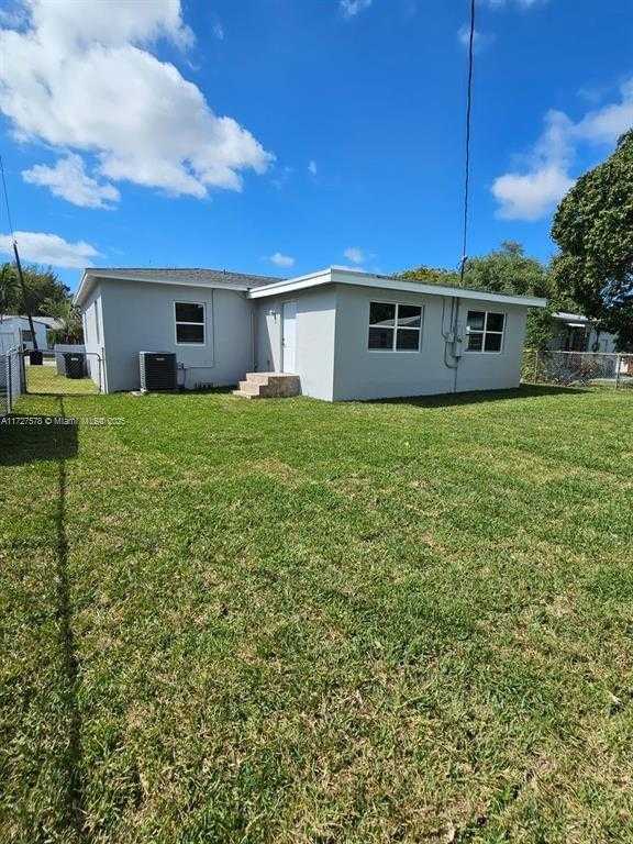 Small Image of 1951 NORTH EAST 157TH TER, North Miami Beach Number 21