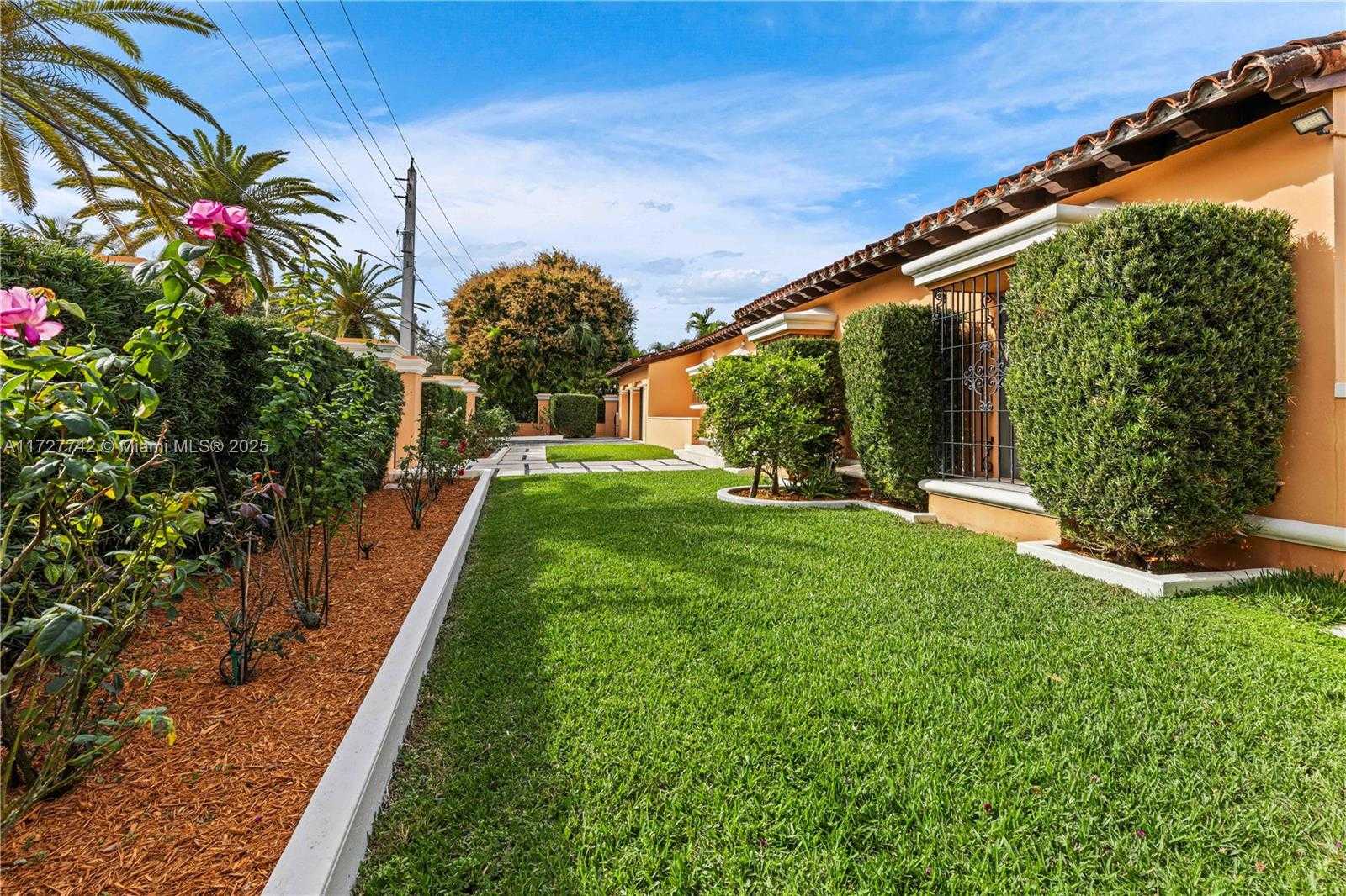 Small Image of 1181 SOUTH ALHAMBRA CIR, Coral Gables Number 10