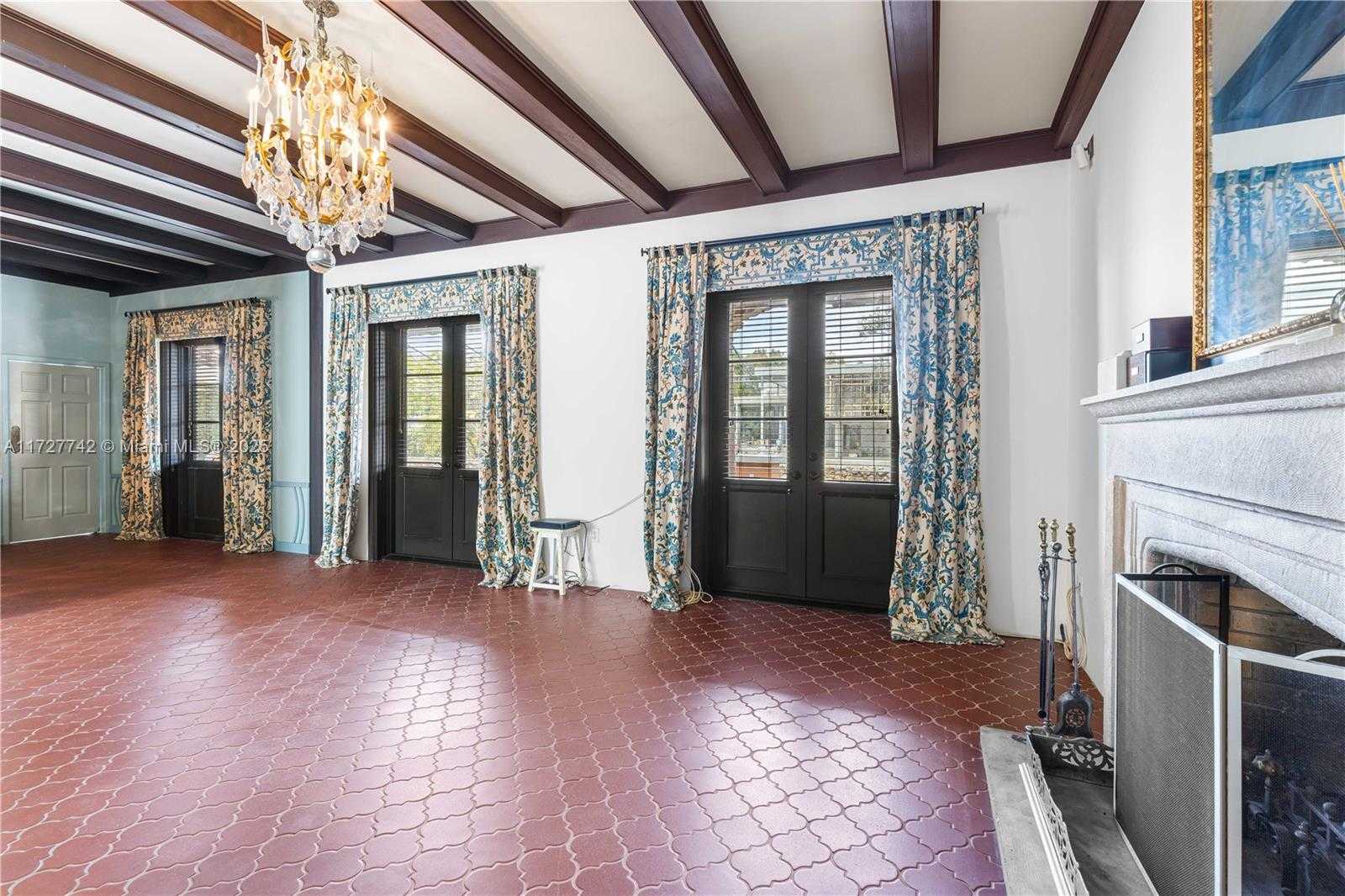 Small Image of 1181 SOUTH ALHAMBRA CIR, Coral Gables Number 20