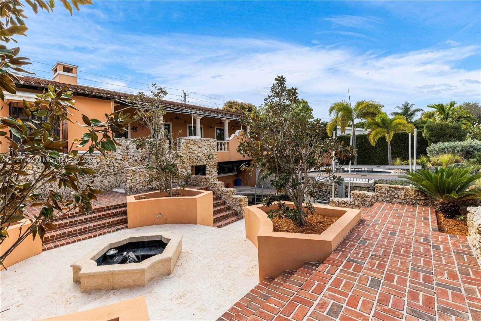 Small Image of 1181 SOUTH ALHAMBRA CIR, Coral Gables Number 42