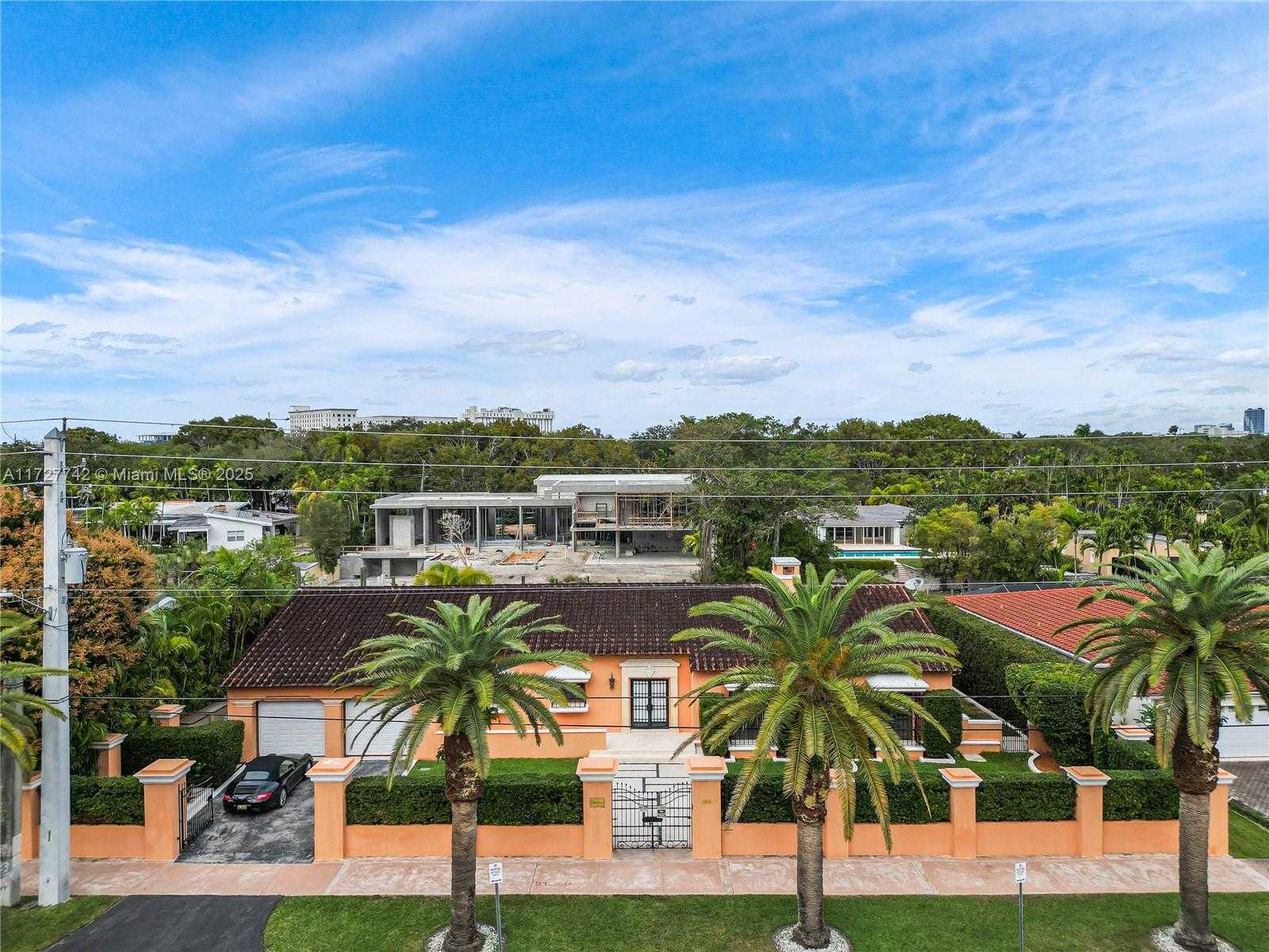 Small Image of 1181 SOUTH ALHAMBRA CIR, Coral Gables Number 6