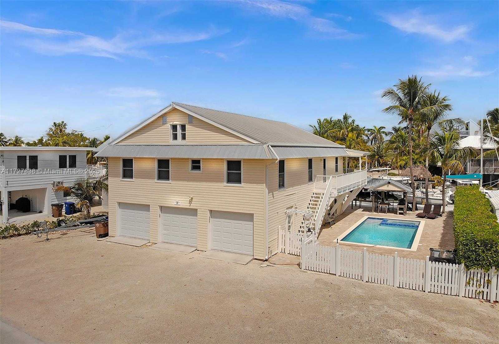Small Image of 28 CENTER LN, Key Largo Number 2