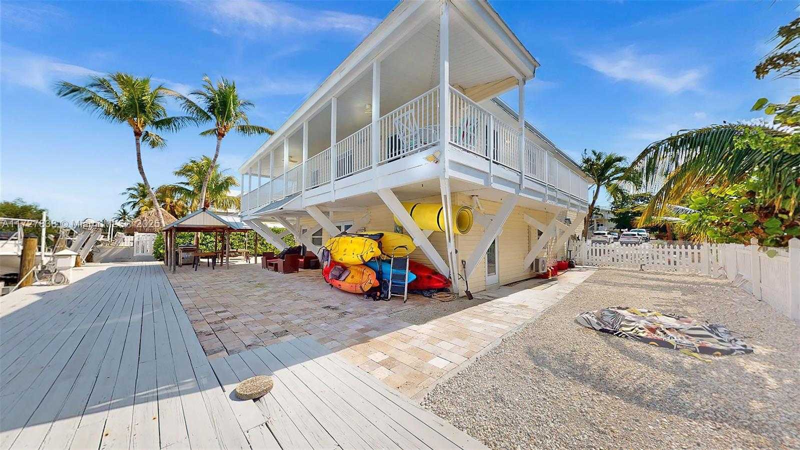 Small Image of 28 CENTER LN, Key Largo Number 59