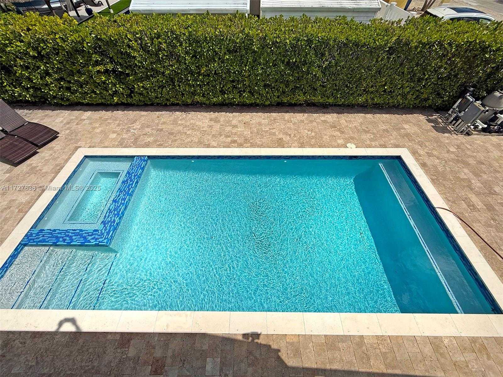 Small Image of 28 CENTER LN, Key Largo Number 79