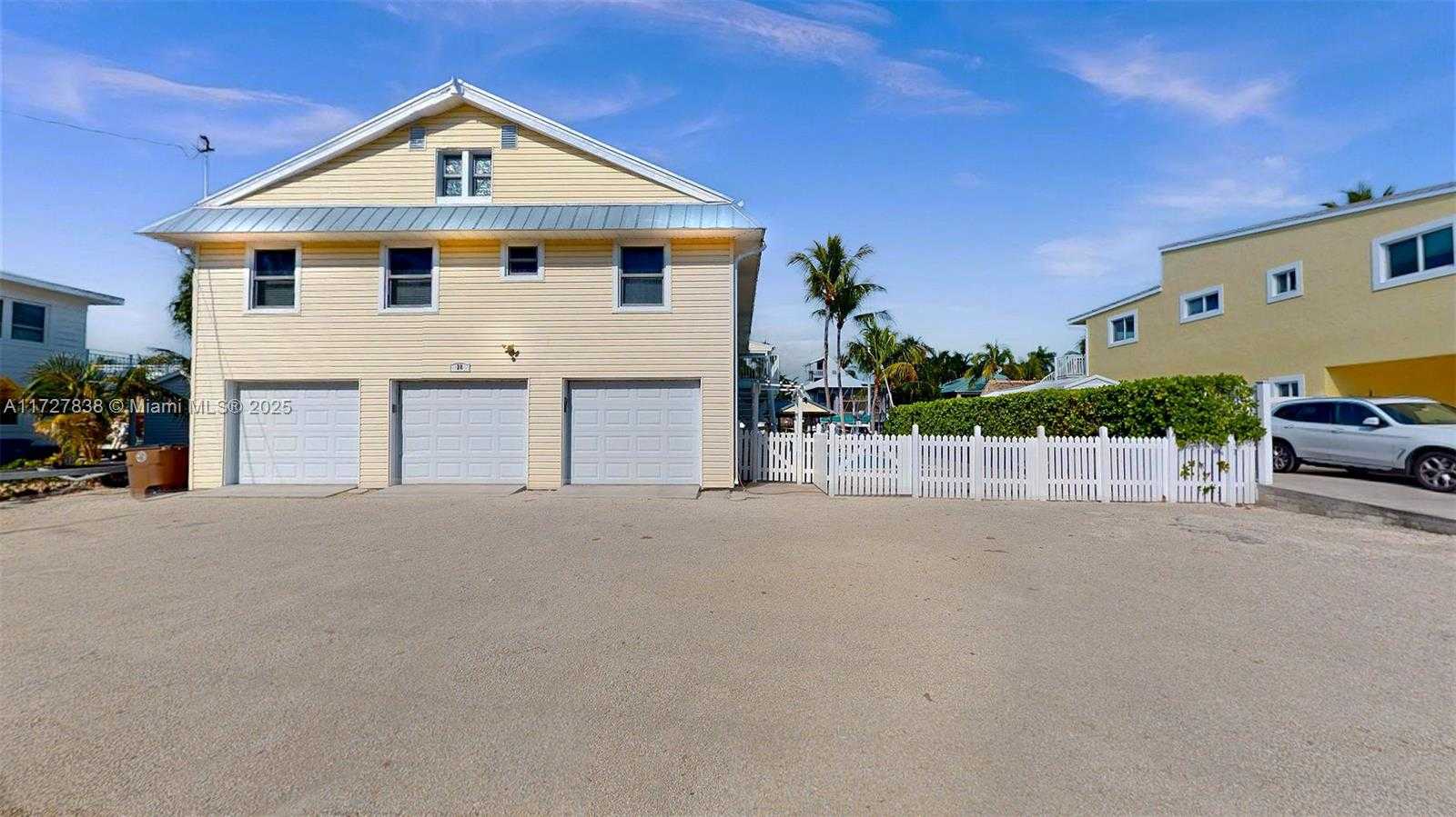 Small Image of 28 CENTER LN, Key Largo Number 83