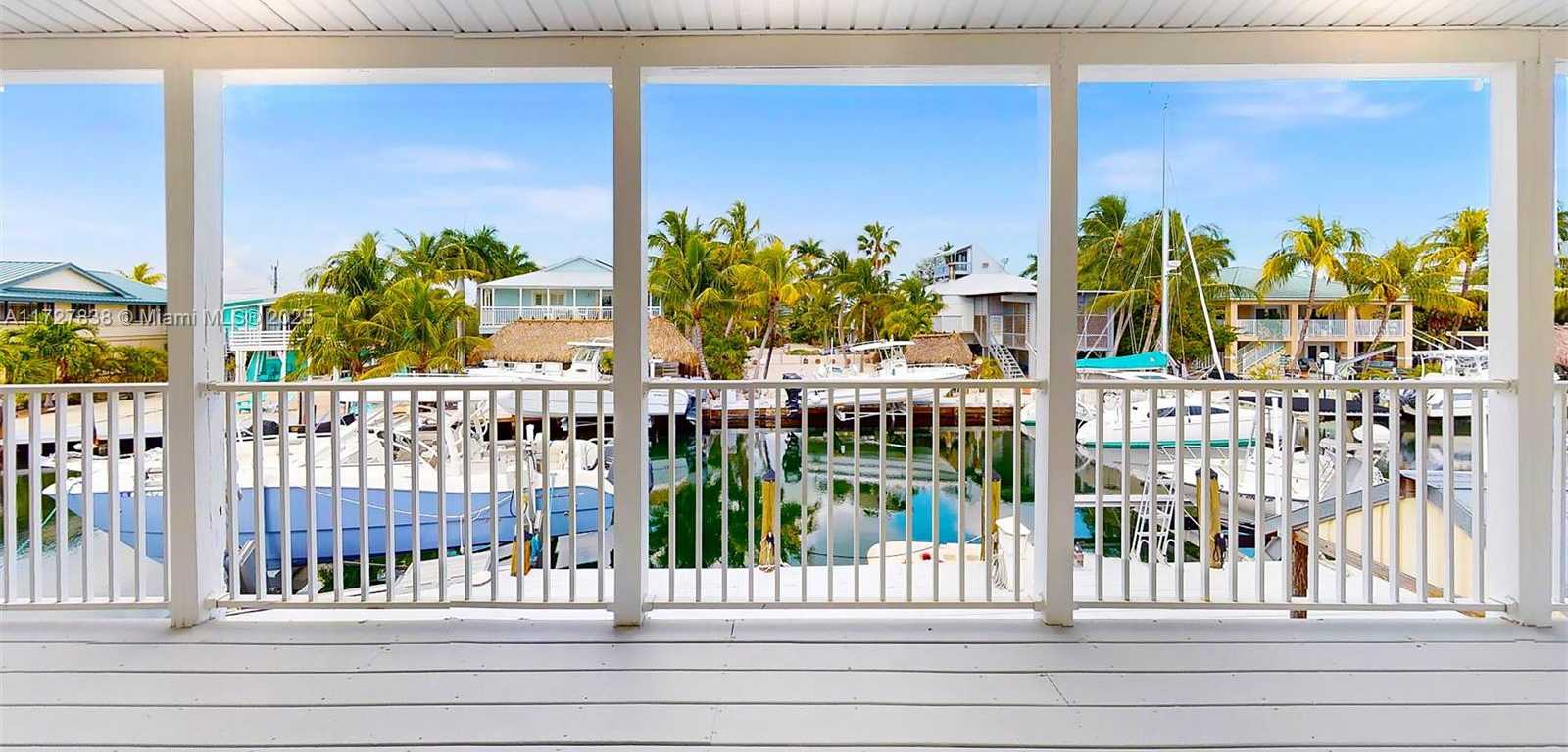 Small Image of 28 CENTER LN, Key Largo Number 86