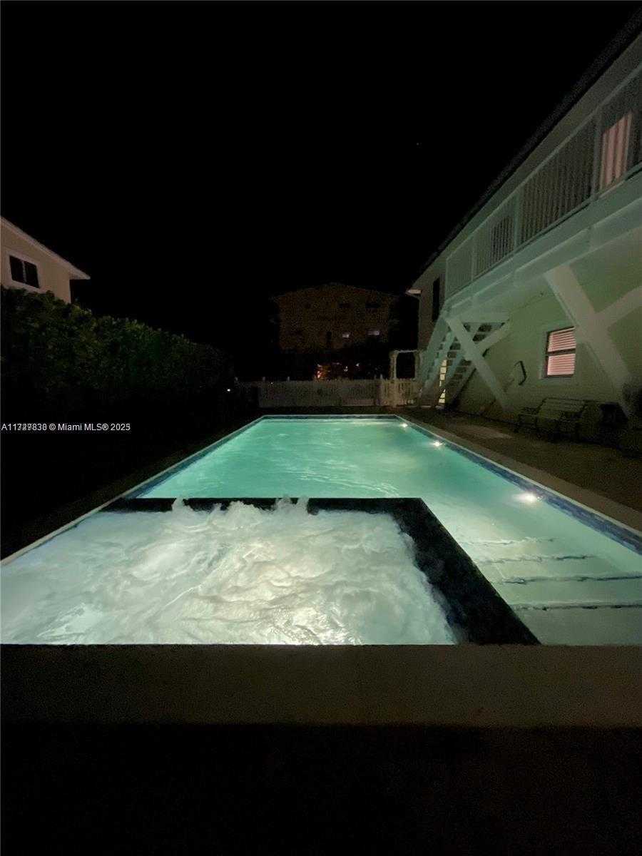 Small Image of 28 CENTER LN, Key Largo Number 94