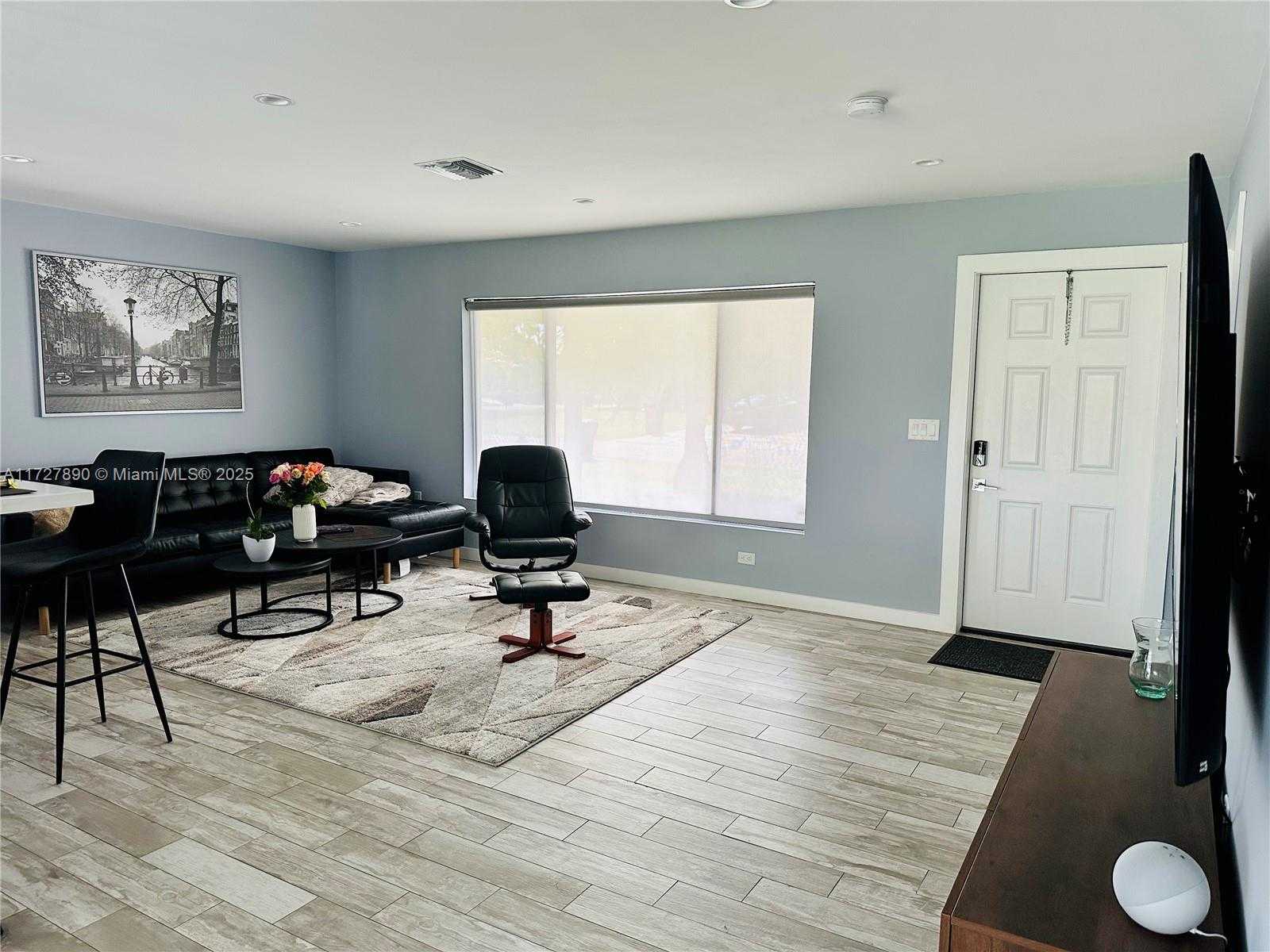 Small Image of 513 NORTH WEST 30TH ST, Wilton Manors Number 22