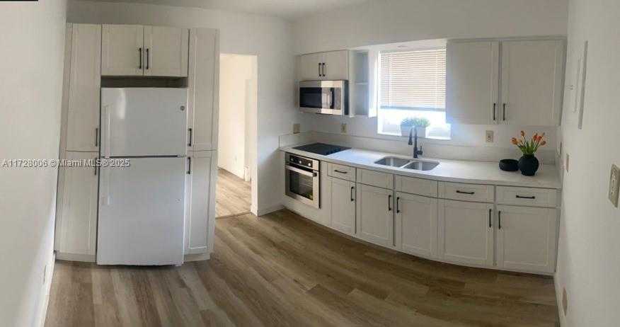 Small Image of 420 NORTH WEST 45TH ST, Miami Number 3
