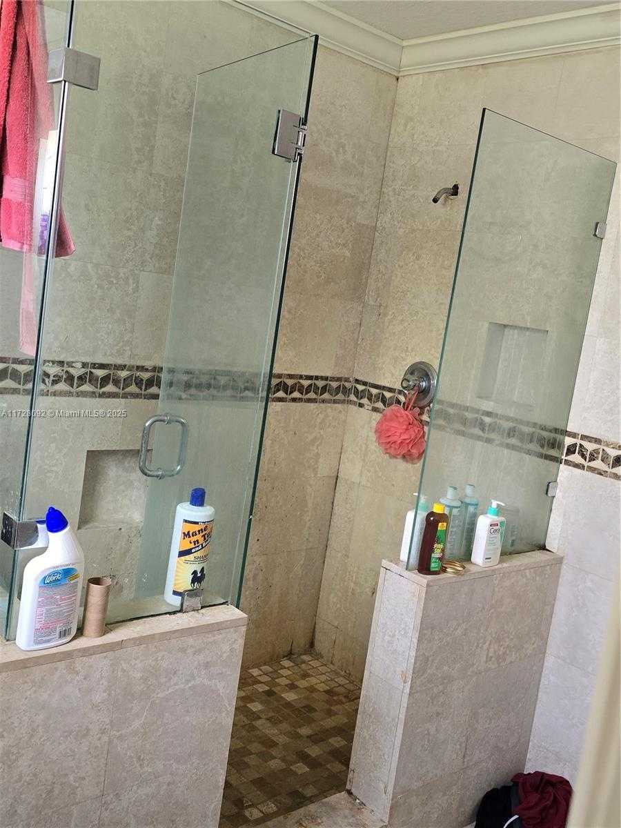Imagen de Peque帽o Objeto