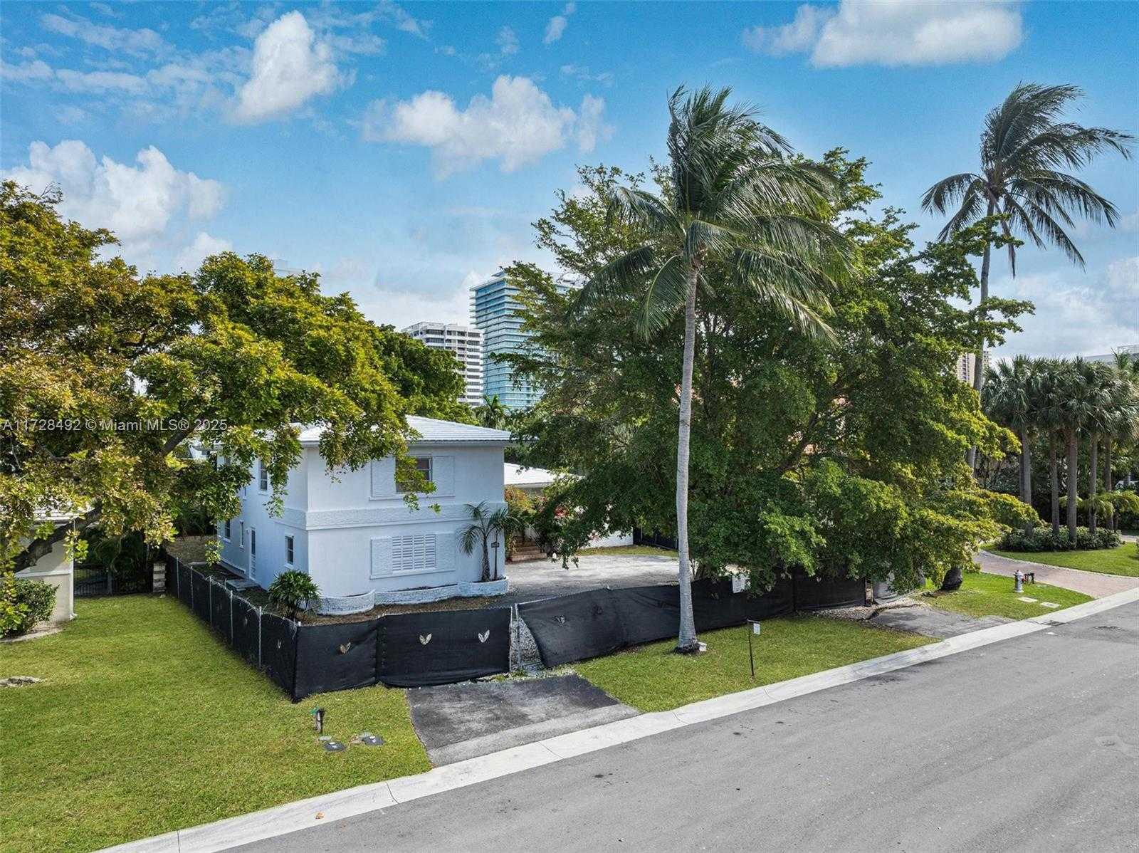 Small Image of 253 BAL CROSS DR, Bal Harbour Number 28