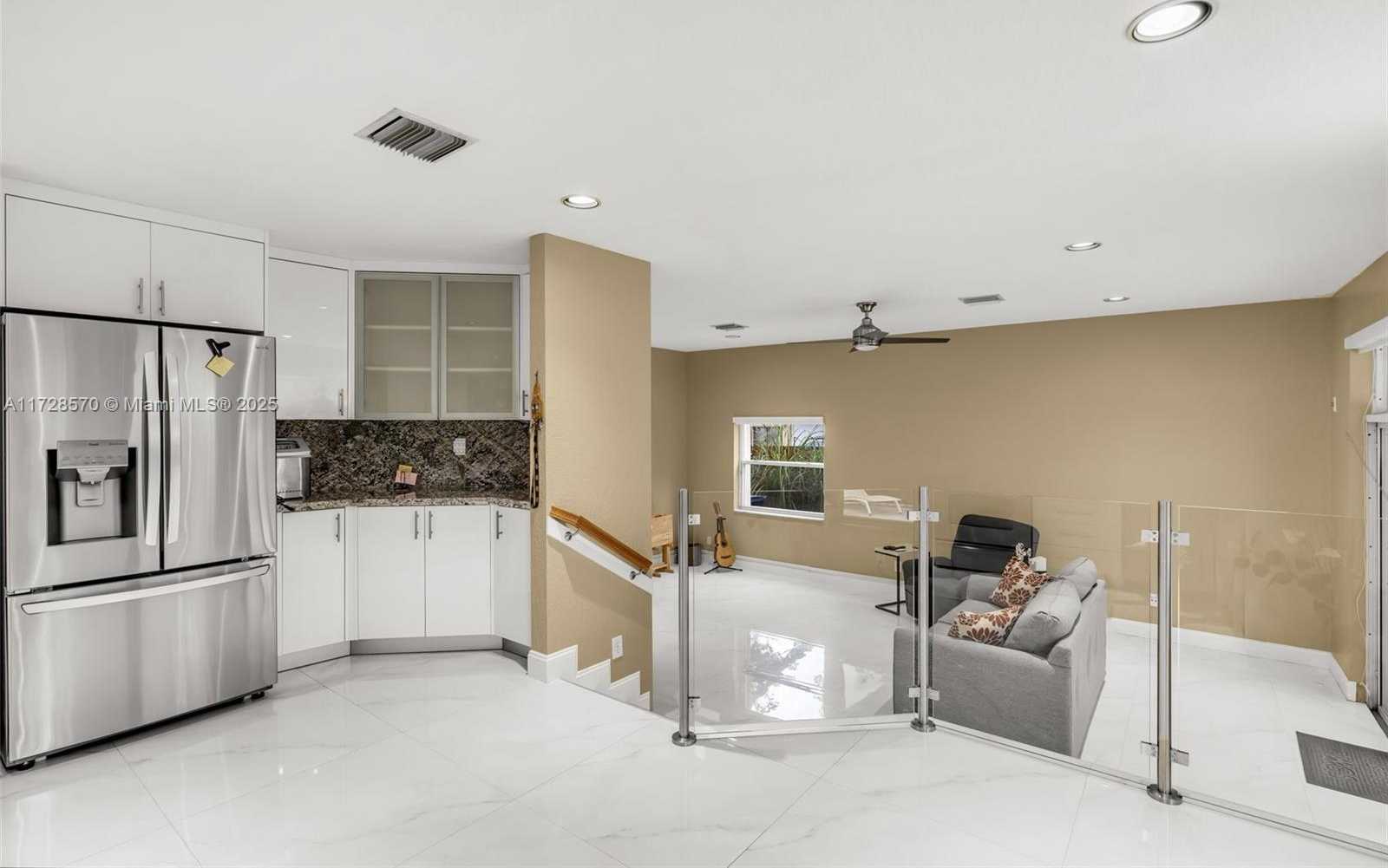 Small Image of 9793 NORTH WEST 29TH TER, Doral Number 11