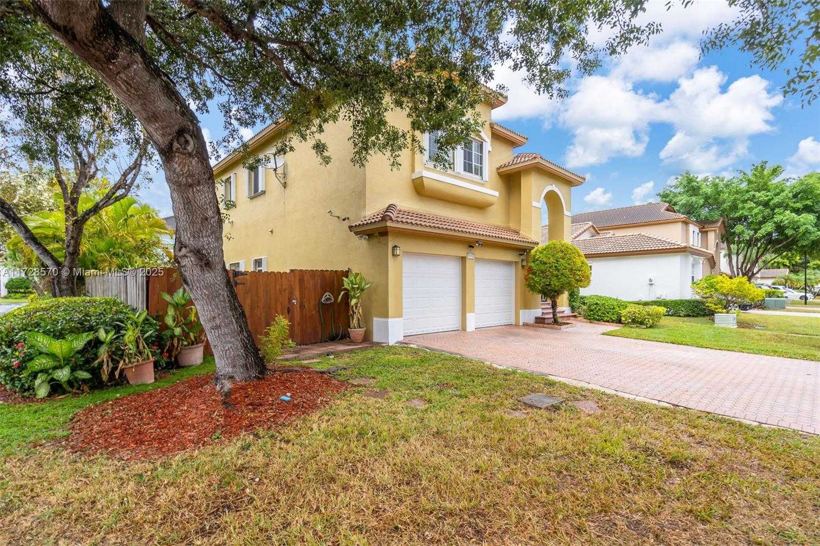 Small Image of 9793 NORTH WEST 29TH TER, Doral Number 2