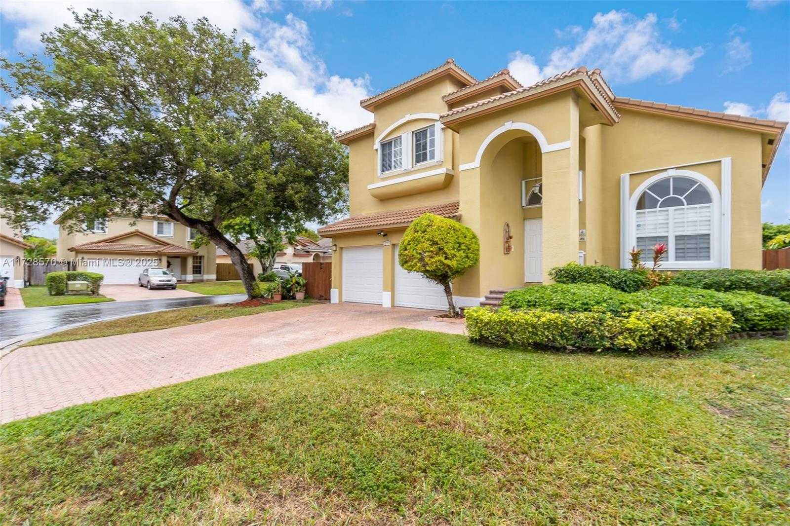 Small Image of 9793 NORTH WEST 29TH TER, Doral Number 3