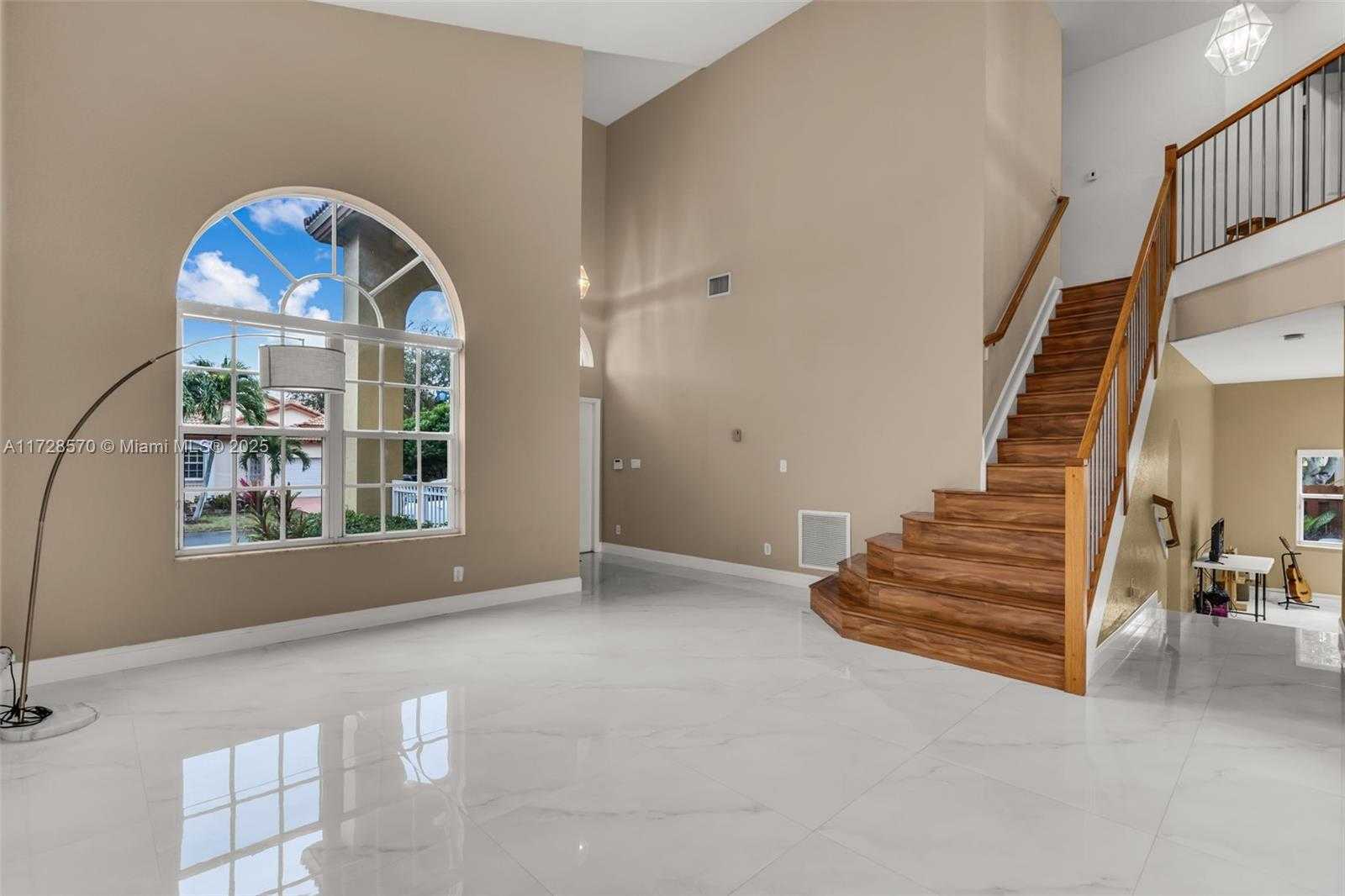 Small Image of 9793 NORTH WEST 29TH TER, Doral Number 8