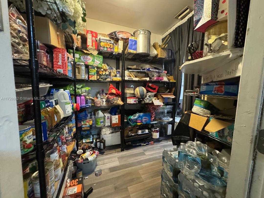 Small Image of 8340 NORTH WEST 16TH ST, Pembroke Pines Number 7