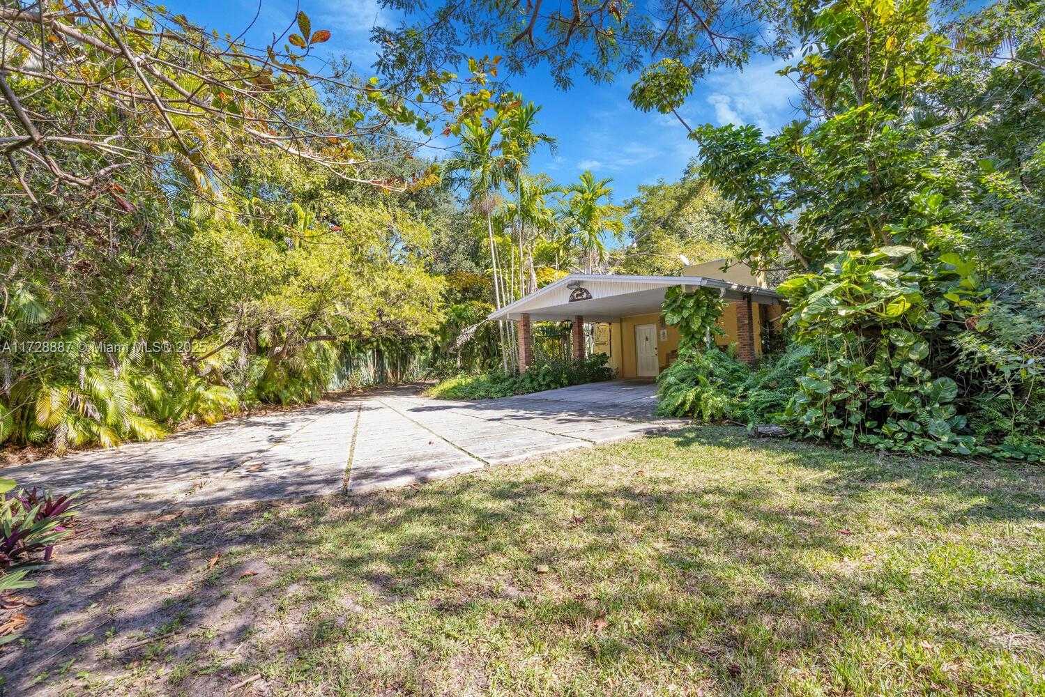Small Image of 15000 OLD CUTLER RD, Palmetto Bay Number 18