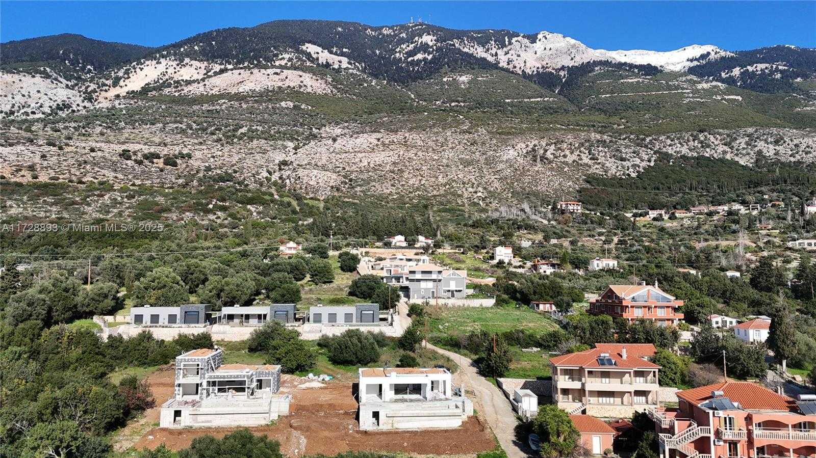 Small Image of GREECE, Out of City Number 16