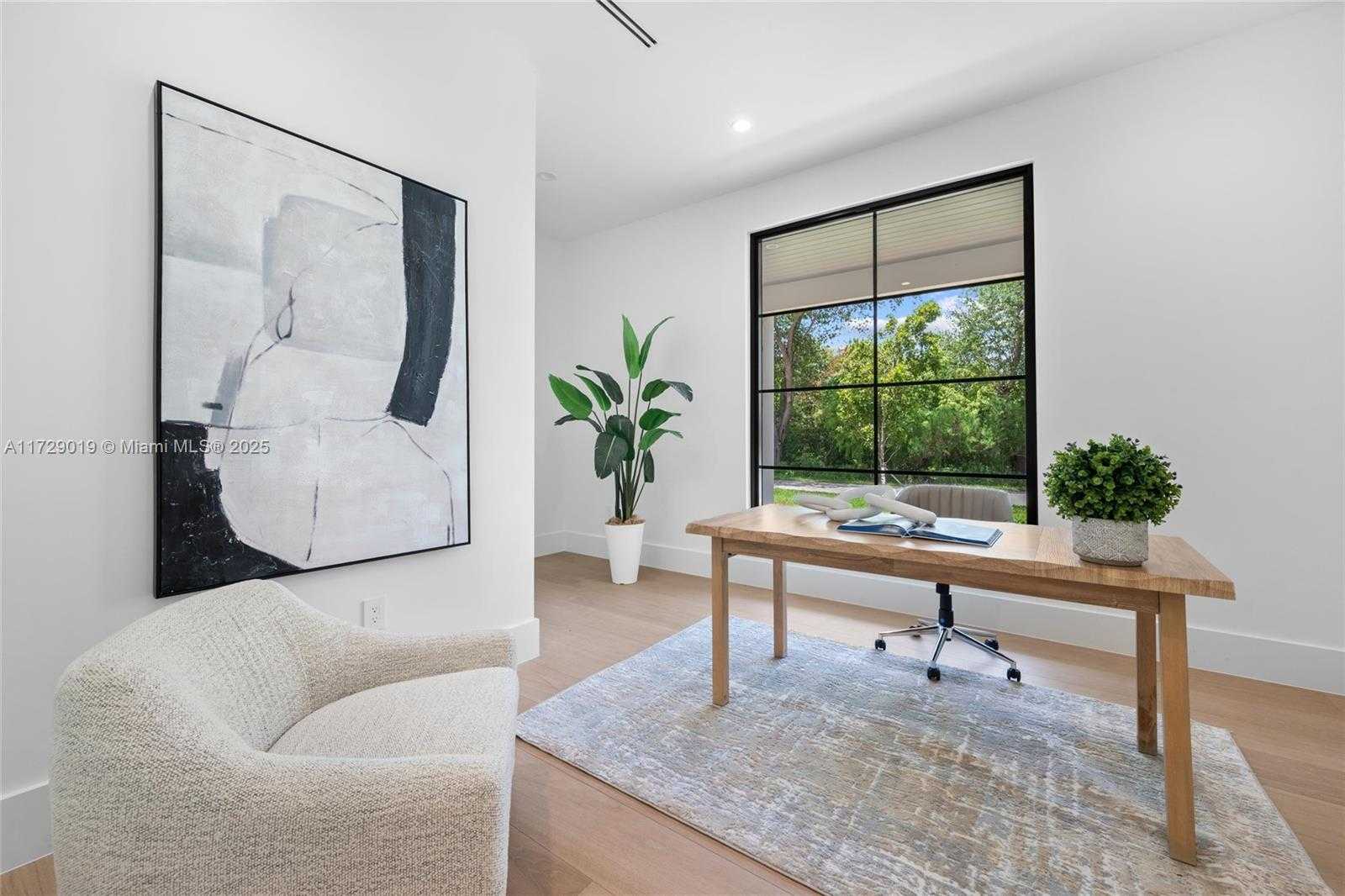 Small Image of 11001 SOUTH WEST 74TH AVE, Pinecrest Number 11
