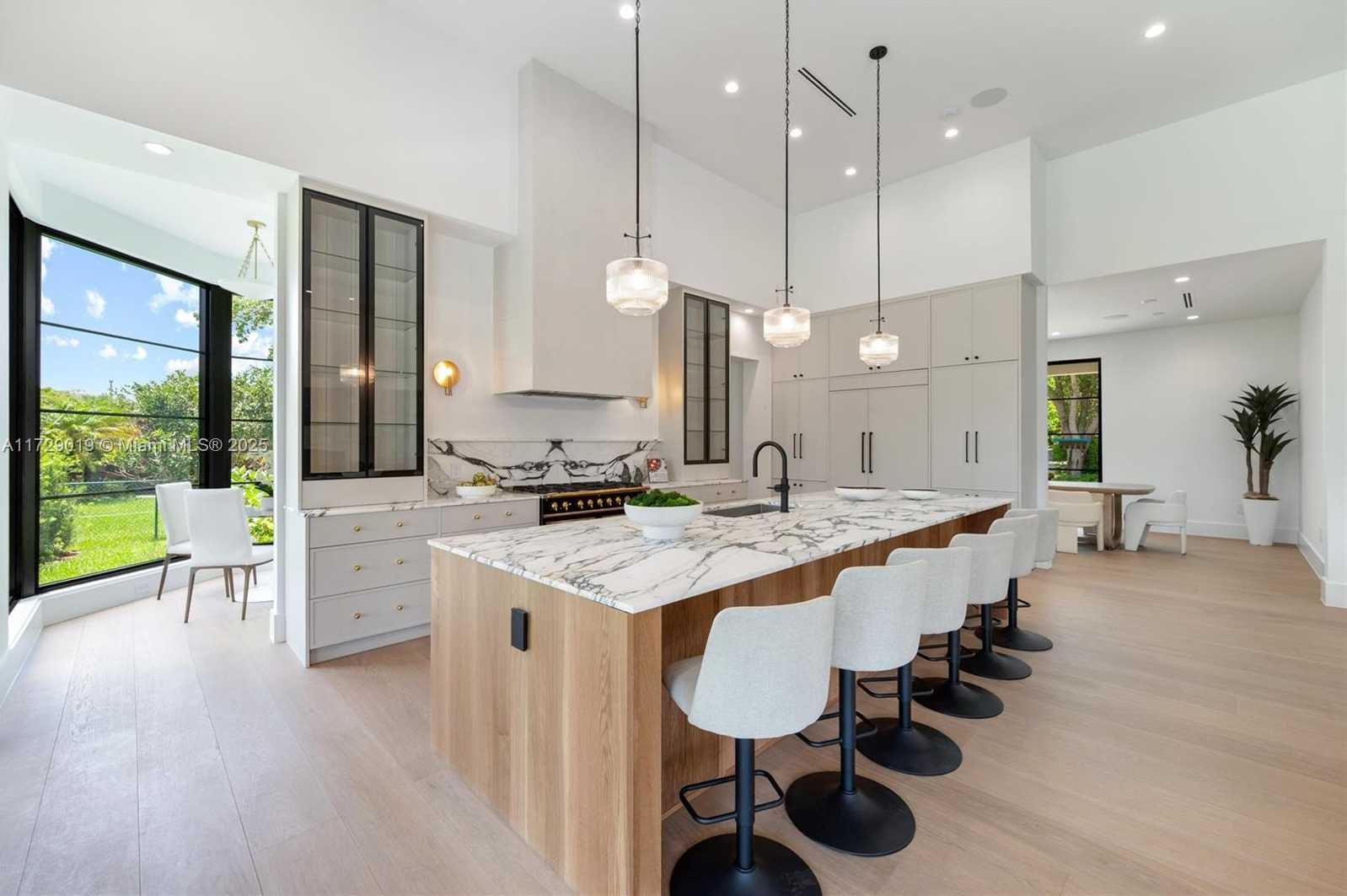 Small Image of 11001 SOUTH WEST 74TH AVE, Pinecrest Number 6