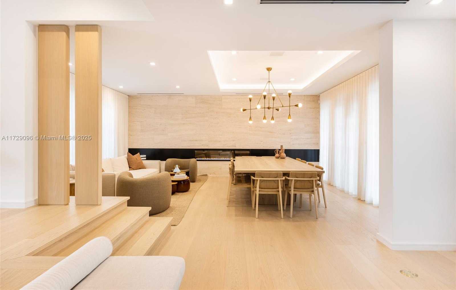 Small Image of 4860 HAMMOCK LAKE DR, Coral Gables Number 11