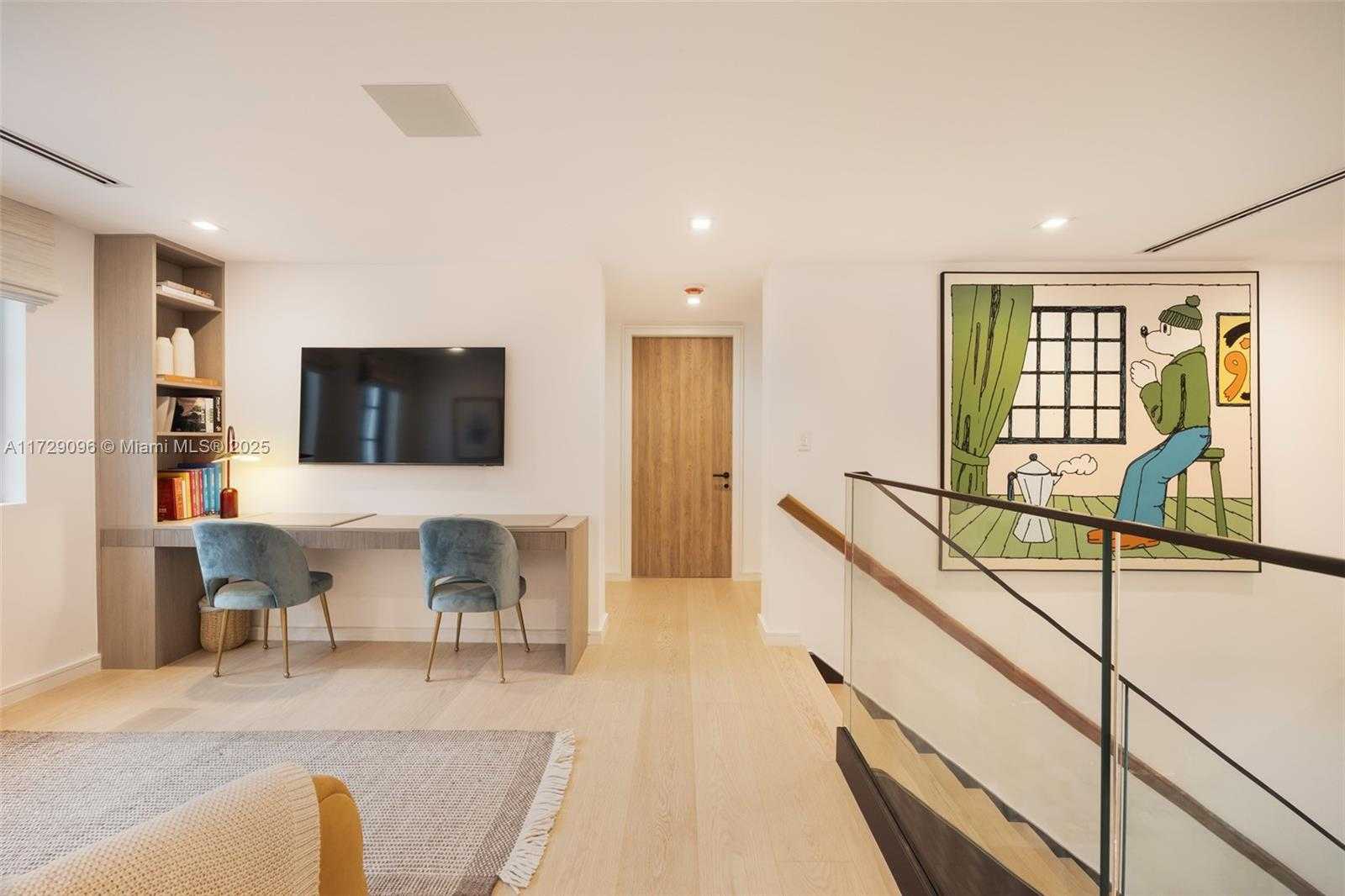 Small Image of 4860 HAMMOCK LAKE DR, Coral Gables Number 22