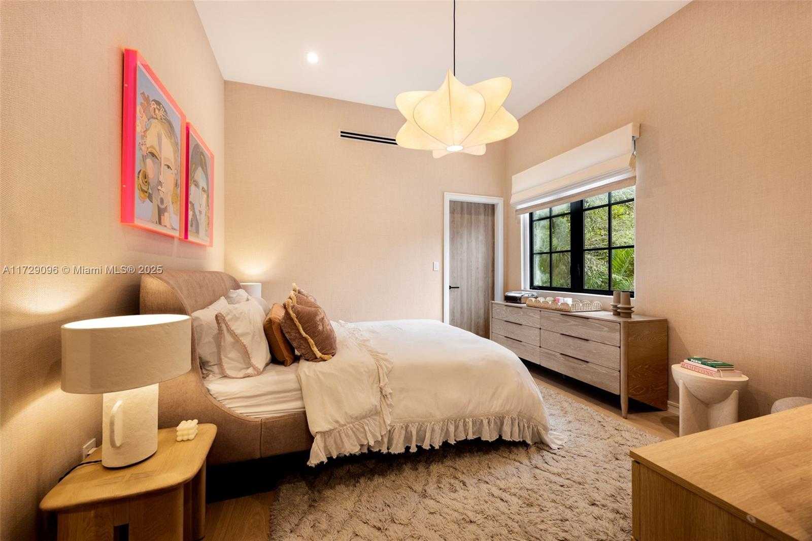 Small Image of 4860 HAMMOCK LAKE DR, Coral Gables Number 29