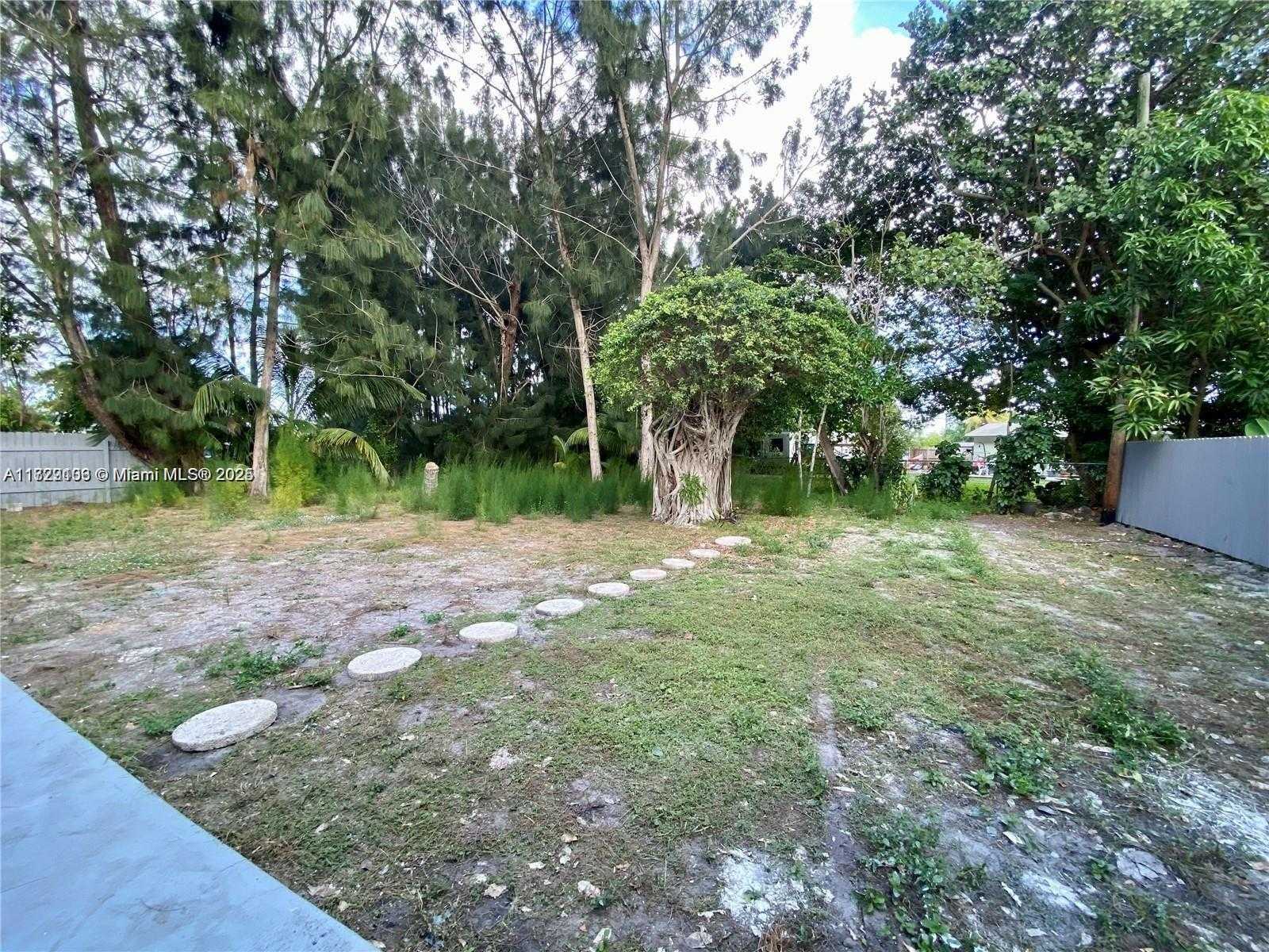 Small Image of 1800 NORTH WEST 14TH AVE, Fort Lauderdale Number 21