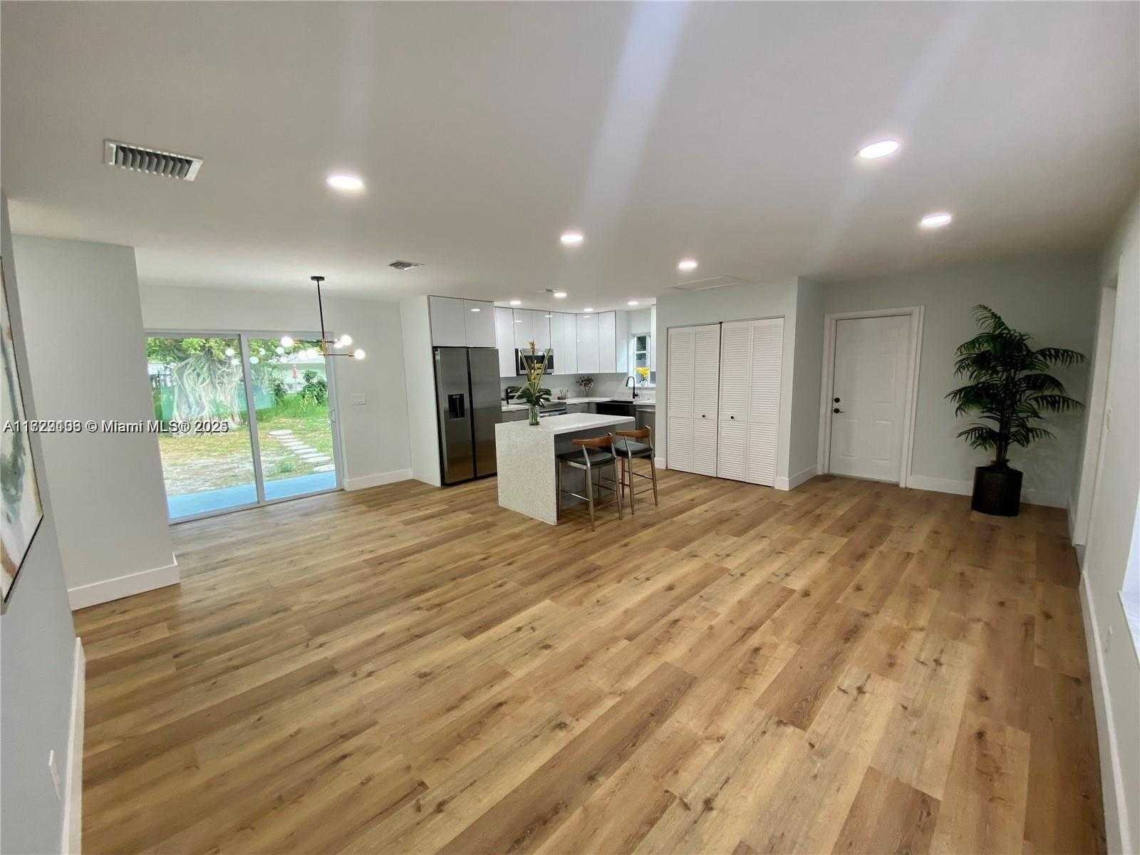 Small Image of 1800 NORTH WEST 14TH AVE, Fort Lauderdale Number 7