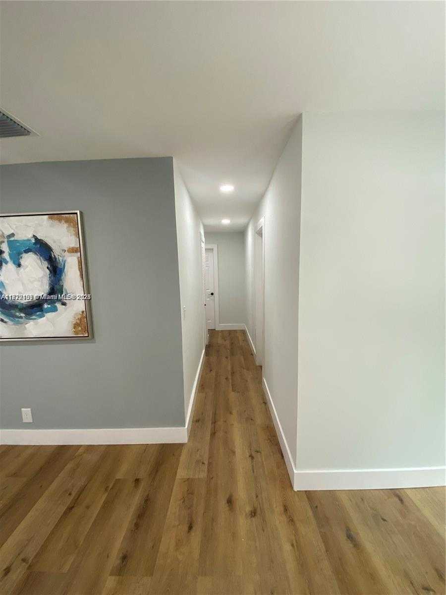 Small Image of 1800 NORTH WEST 14TH AVE, Fort Lauderdale Number 9