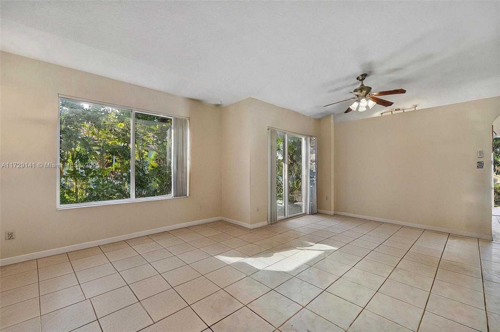 Small Image of 470 SOUTH EAST 30TH DR, Homestead Number 10